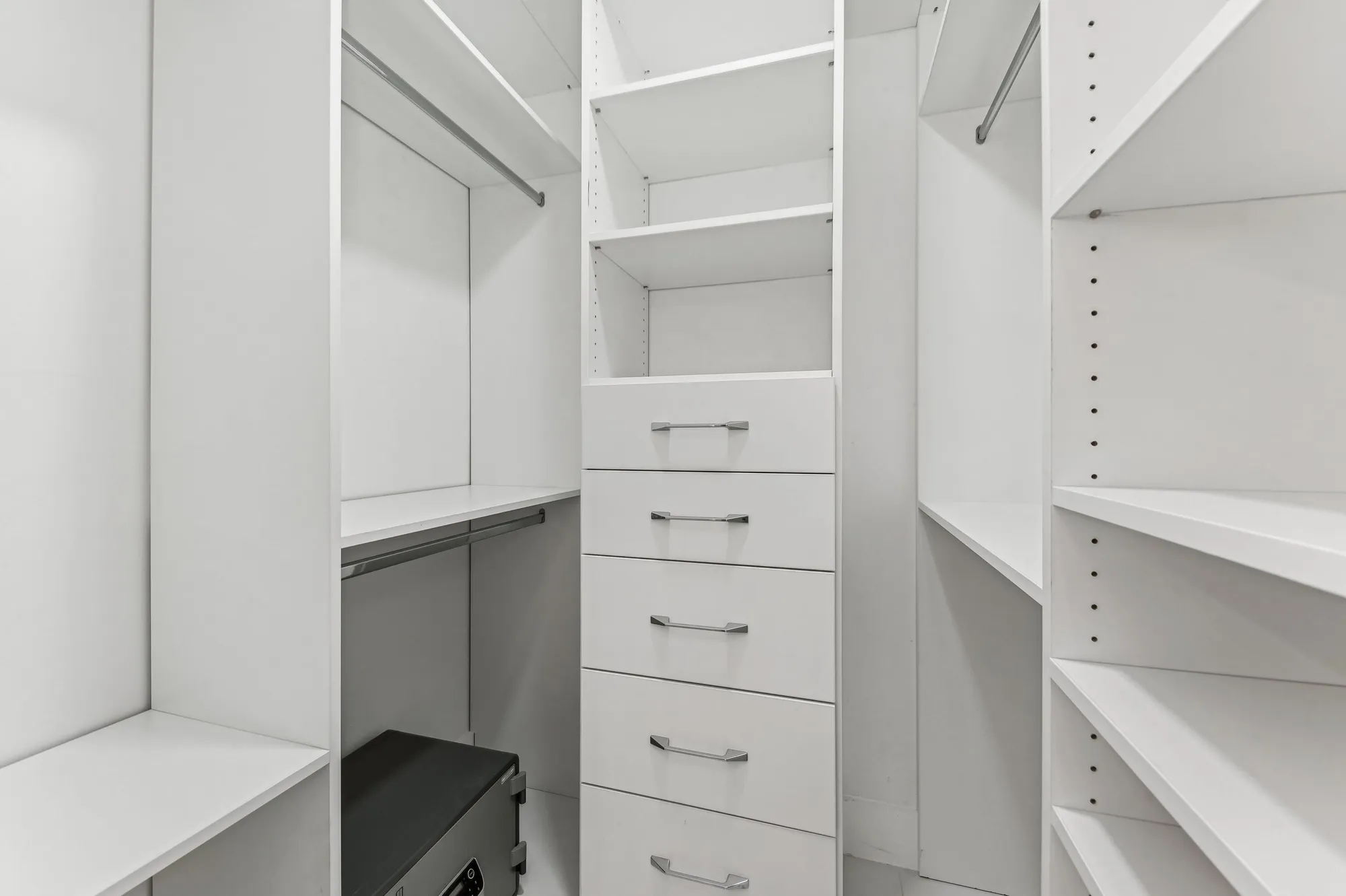 Property Slideshow image 6 of 12 | 13725 flora pl d, Delray Beach, FL, 33484