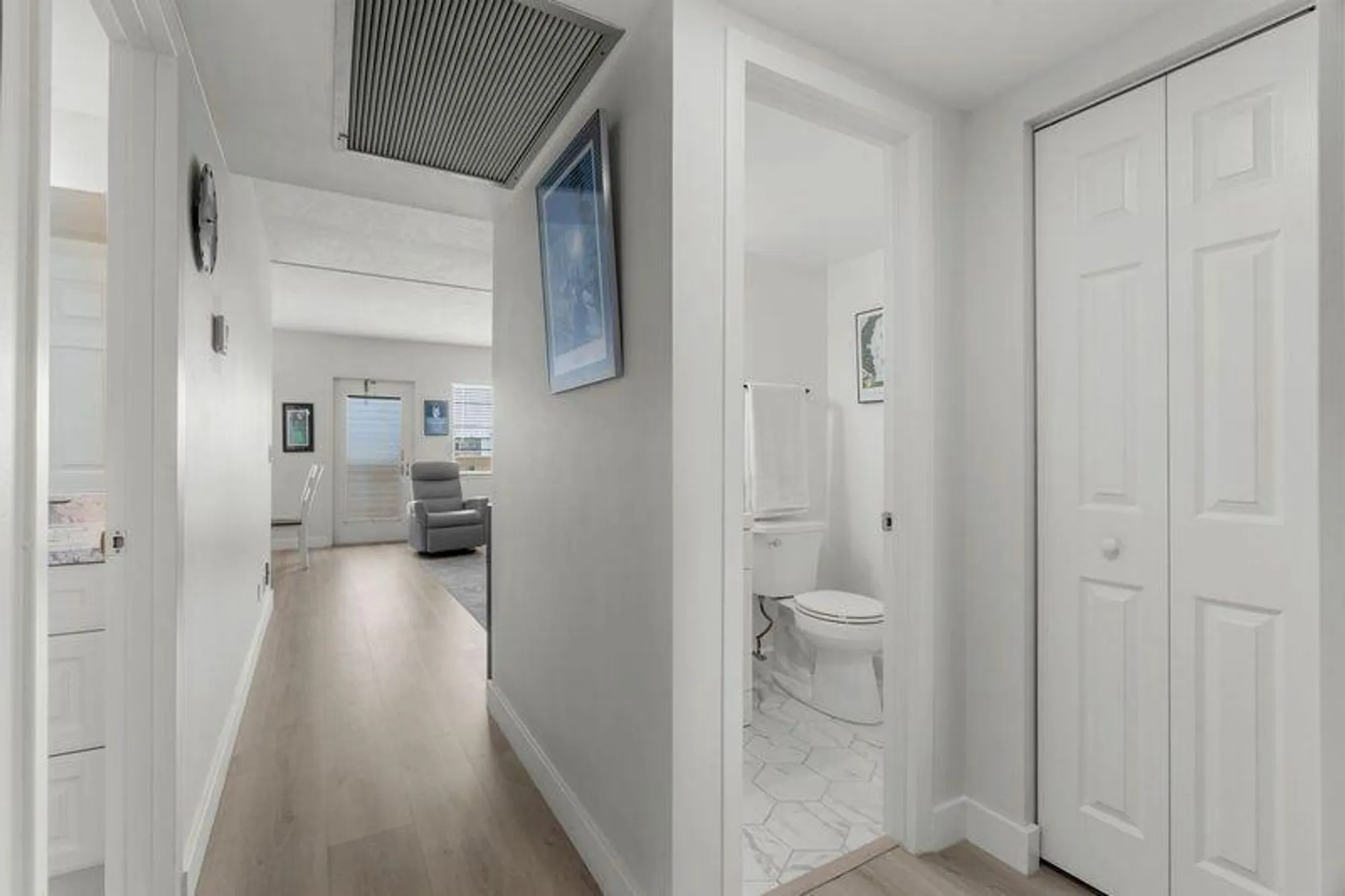 Property Slideshow image 13 of 43 | 4051 guildford c # 4051, Boca Raton, FL, 33434