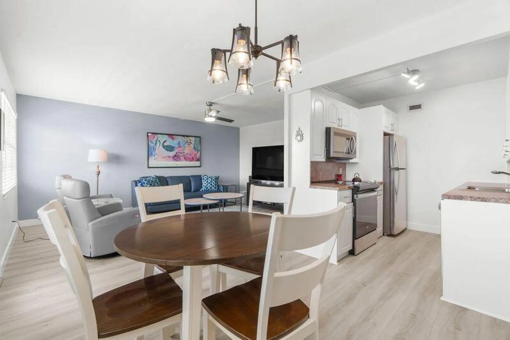 Property Slideshow image 11 of 43 | 4051 guildford c # 4051, Boca Raton, FL, 33434