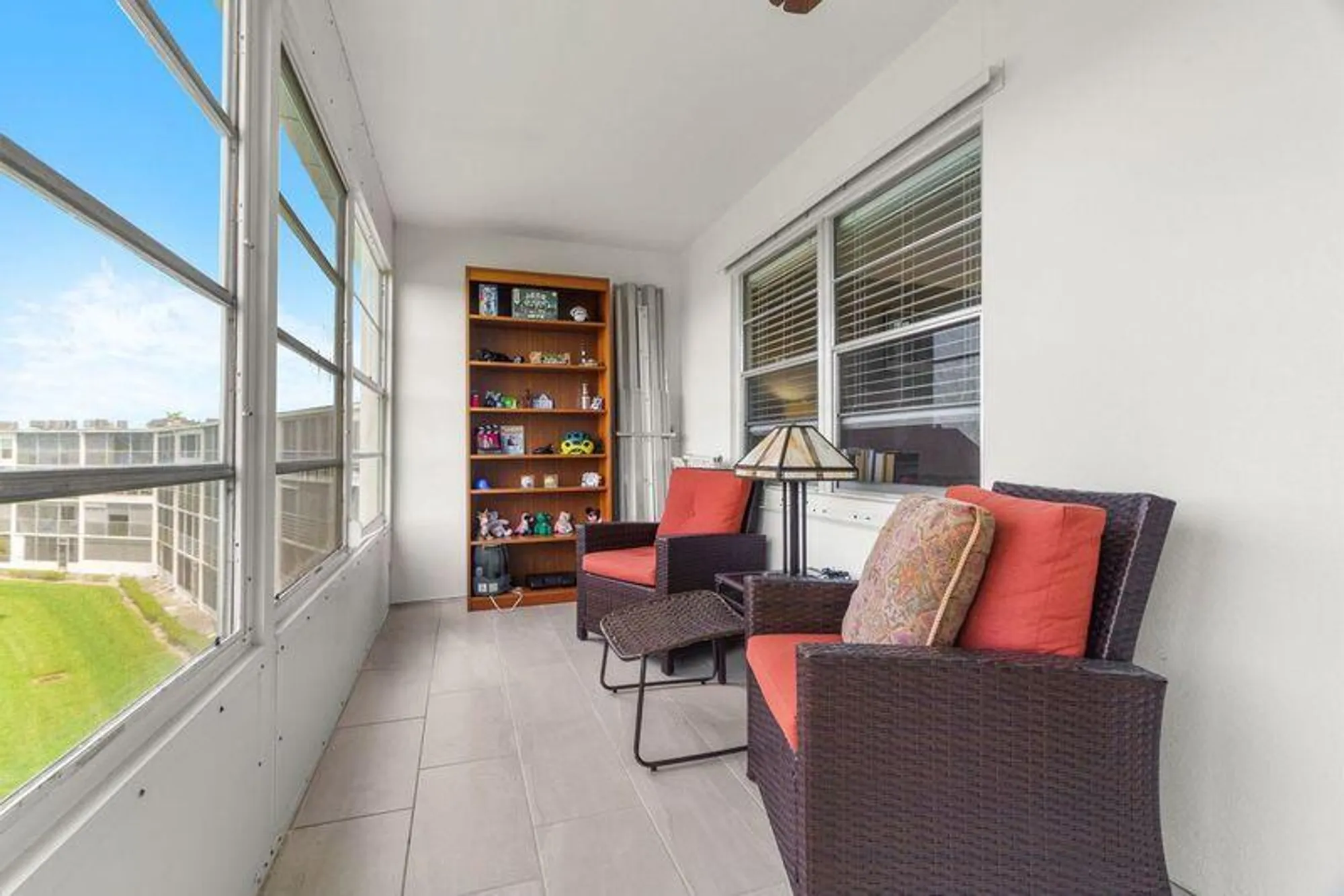 Property Slideshow image 24 of 43 | 4051 guildford c # 4051, Boca Raton, FL, 33434