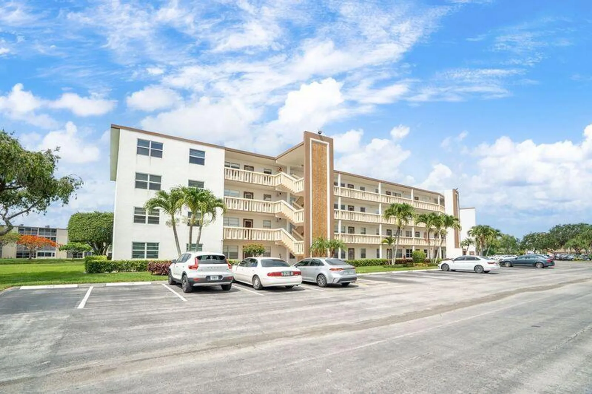 Property Slideshow image 30 of 43 | 4051 guildford c # 4051, Boca Raton, FL, 33434