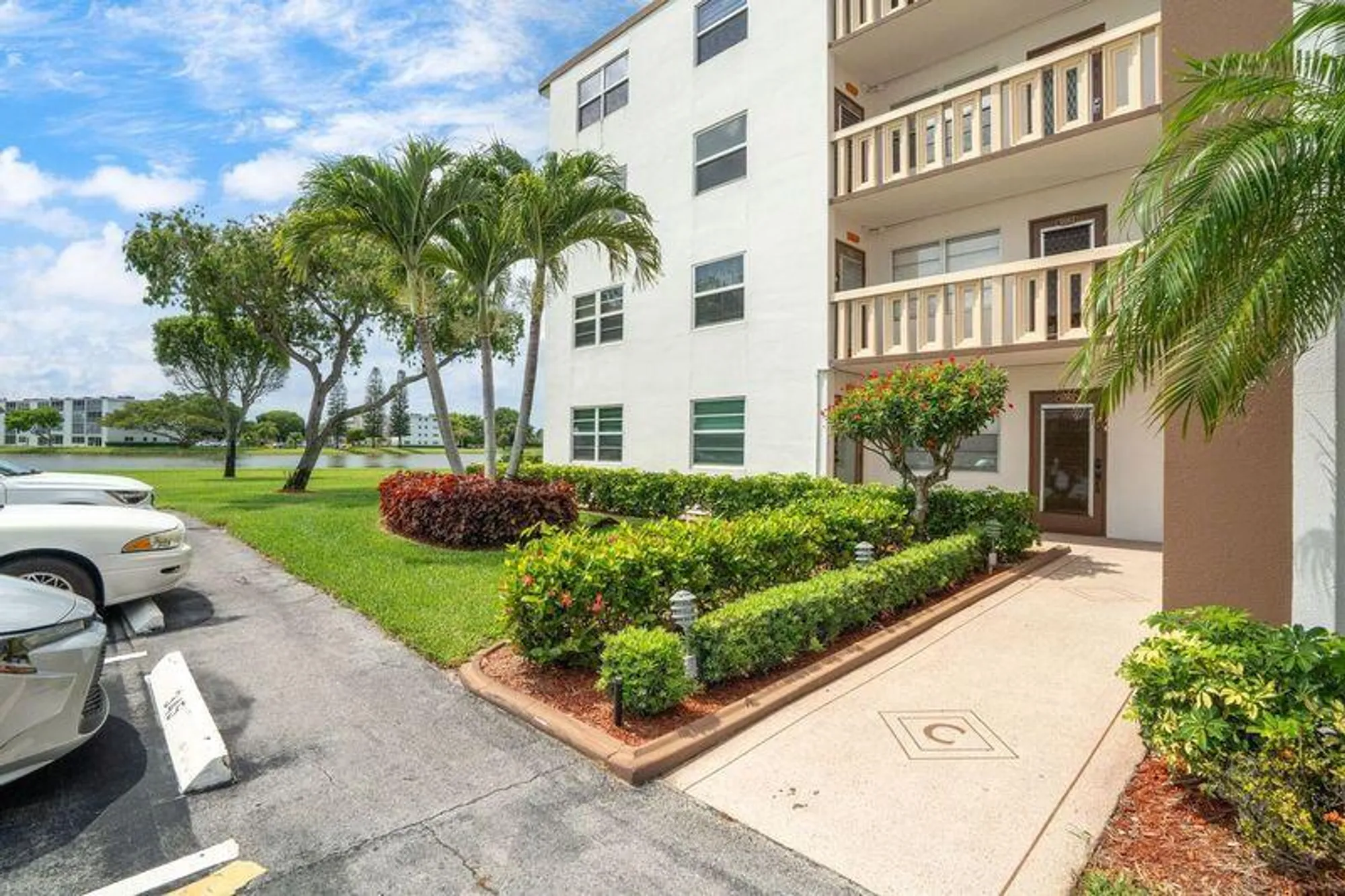 Property Slideshow image 32 of 43 | 4051 guildford c # 4051, Boca Raton, FL, 33434