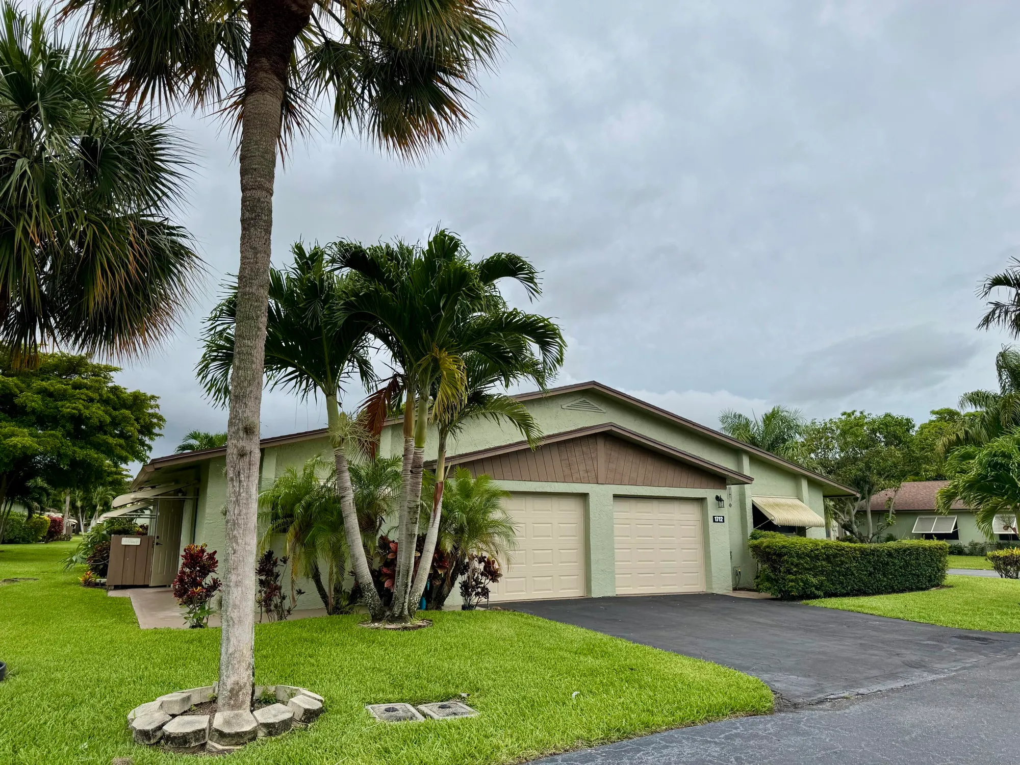 Property Slideshow image 2 of 20 | 1710 palmland dr, Boynton Beach, FL, 33436