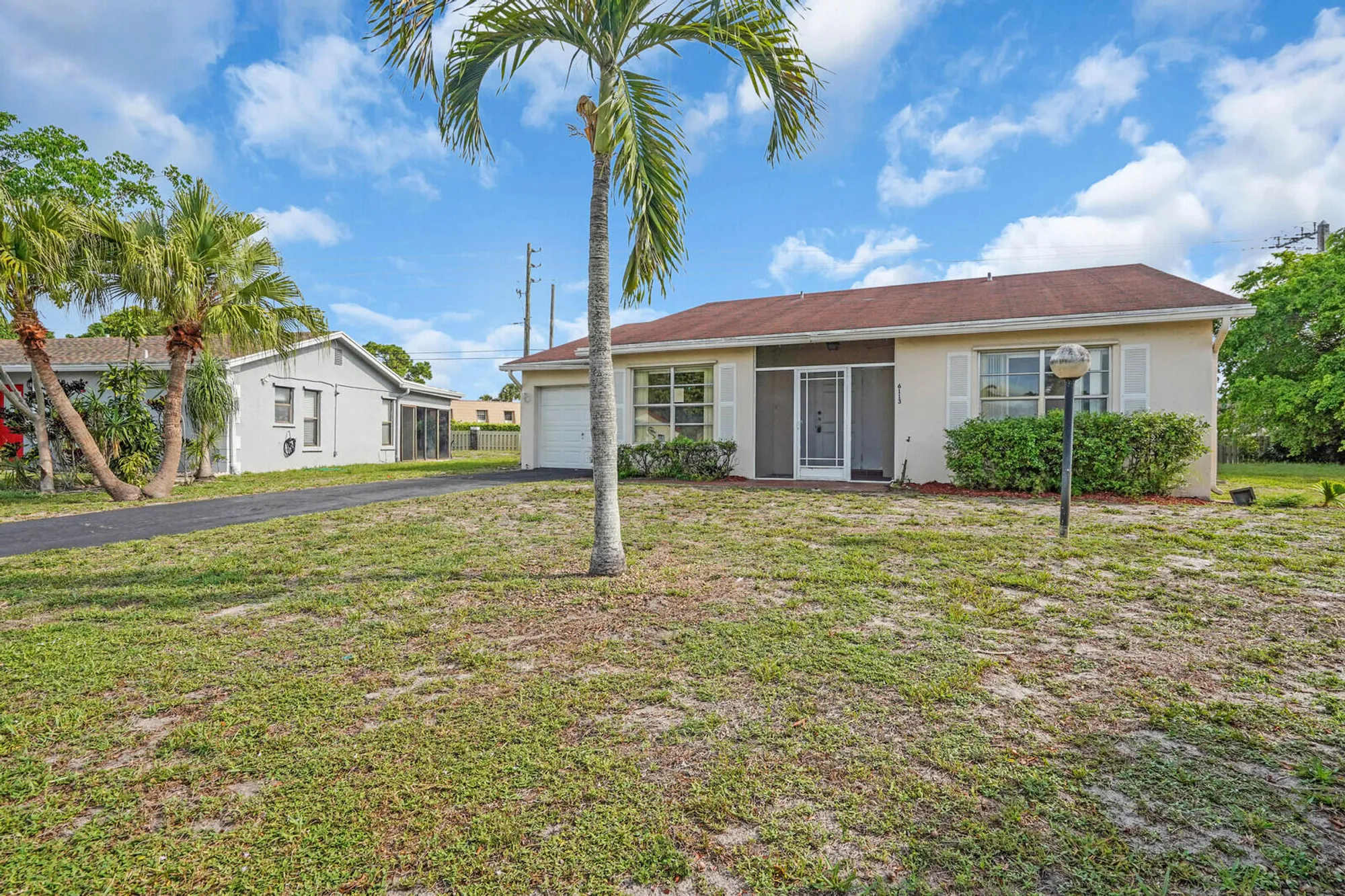 Property Slideshow image 2 of 21 | 6113 rainbow cir, Greenacres, FL, 33463