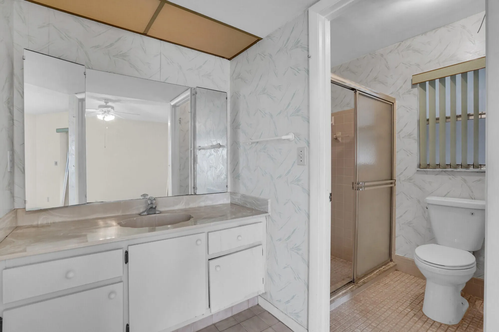 Property Slideshow image 15 of 21 | 6113 rainbow cir, Greenacres, FL, 33463