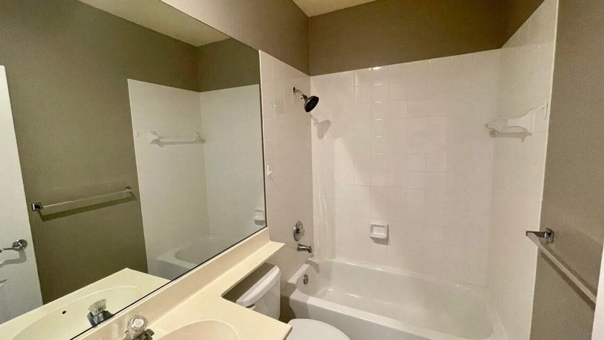 Property Slideshow image 17 of 20 | 2039 tarpon lake way, West Palm Beach, FL, 33411