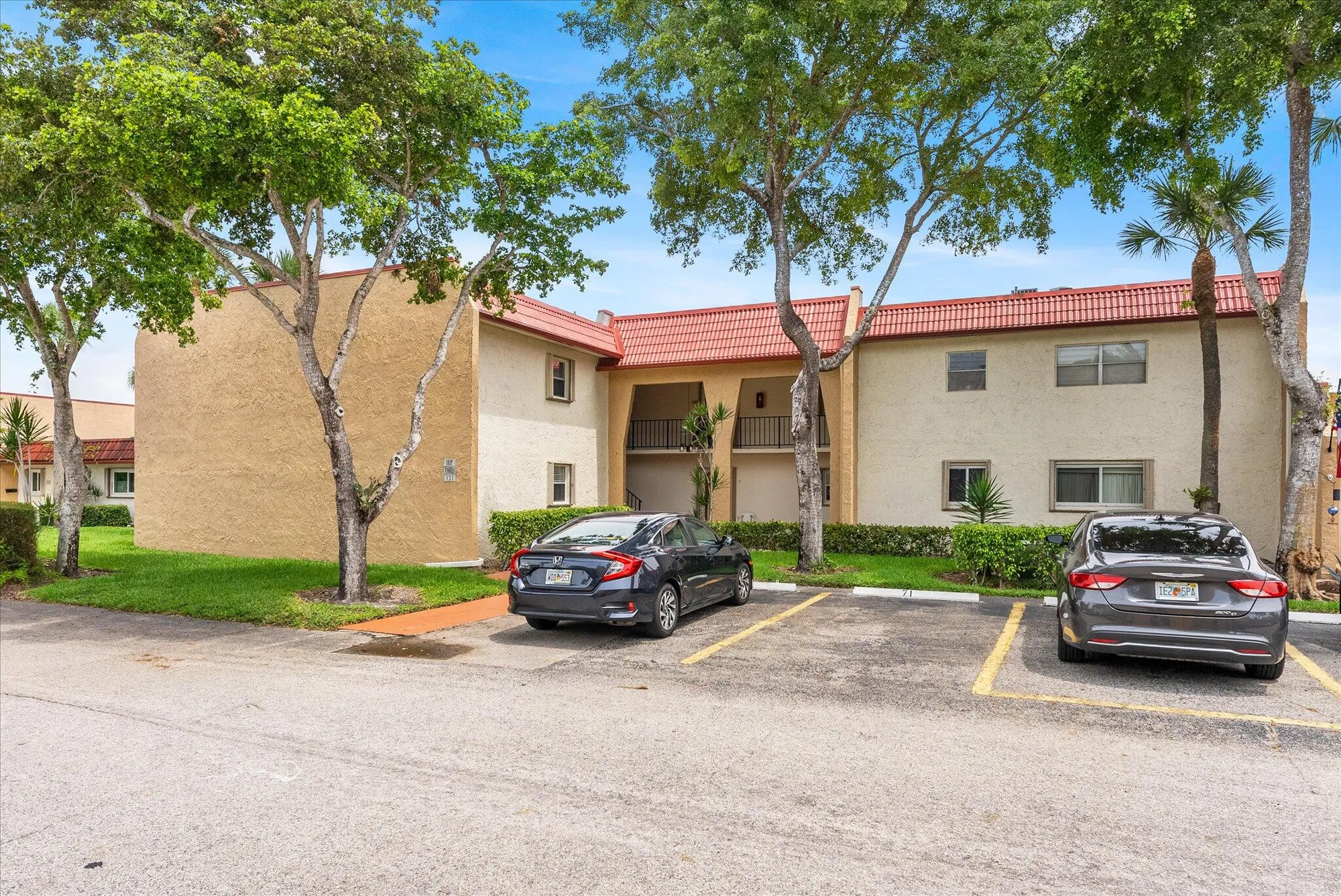 Property Slideshow image 14 of 32 | 117 lake dora dr, West Palm Beach, FL, 33411