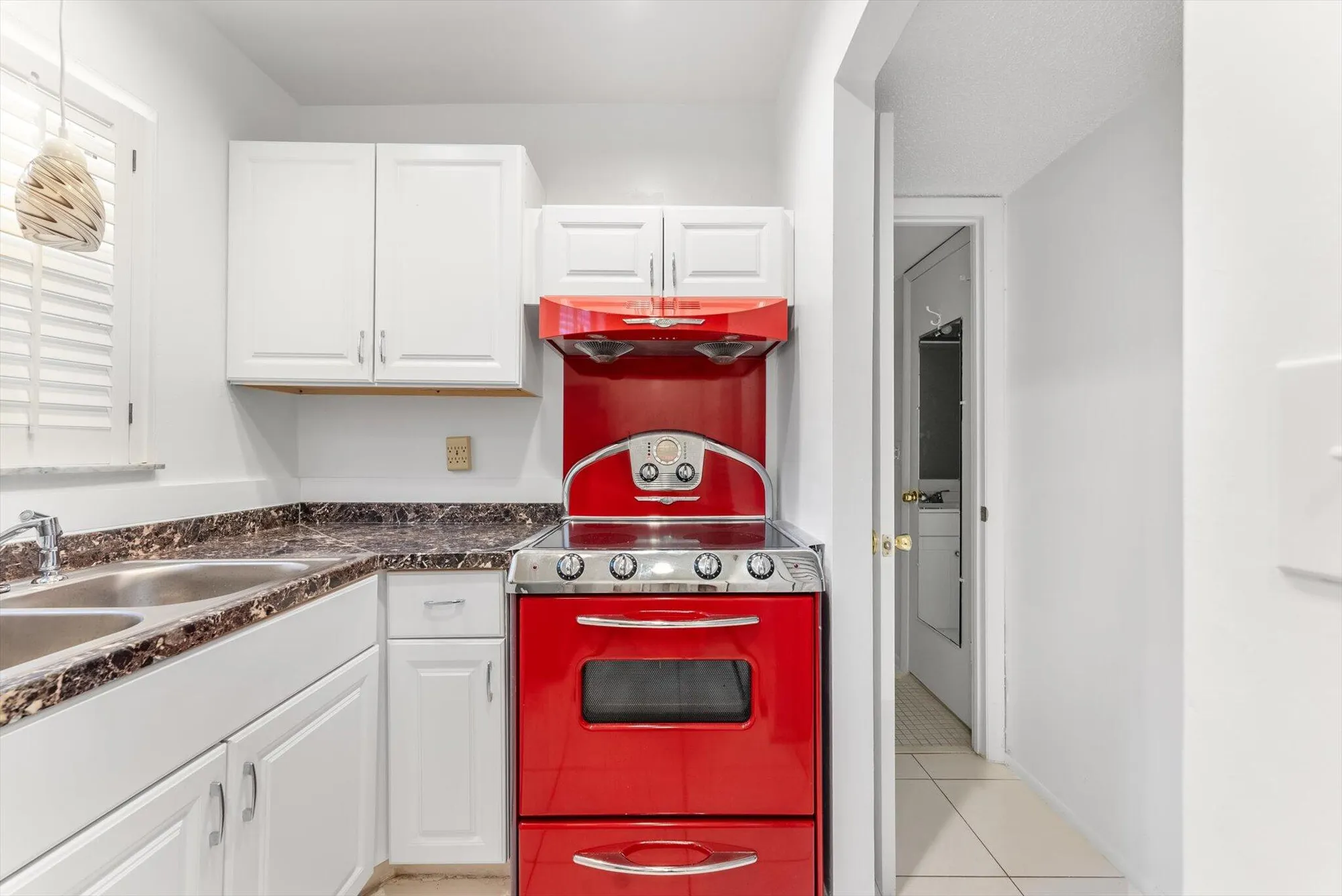 Property Slideshow image 9 of 32 | 117 lake dora dr, West Palm Beach, FL, 33411