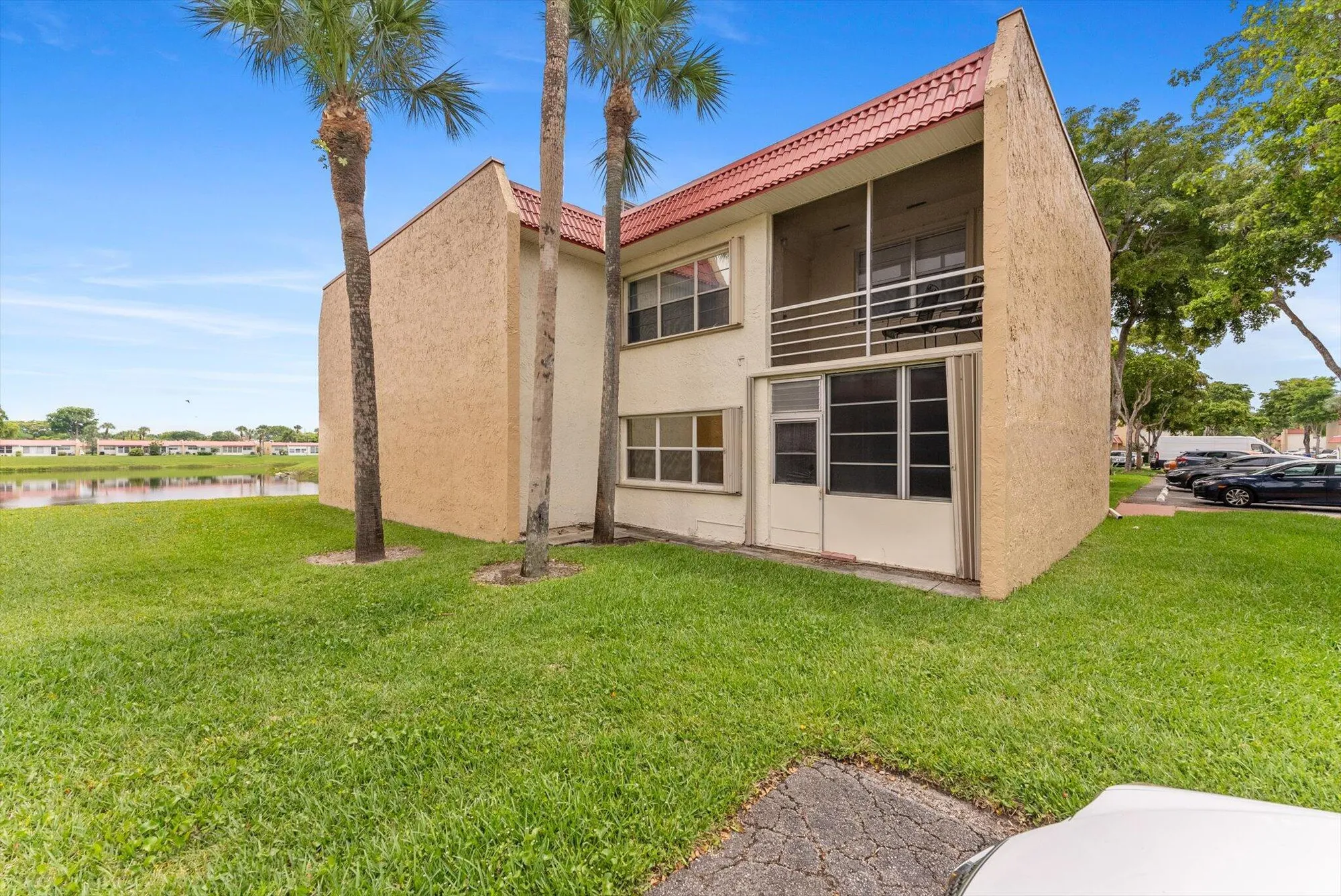 Property Slideshow image 16 of 32 | 117 lake dora dr, West Palm Beach, FL, 33411