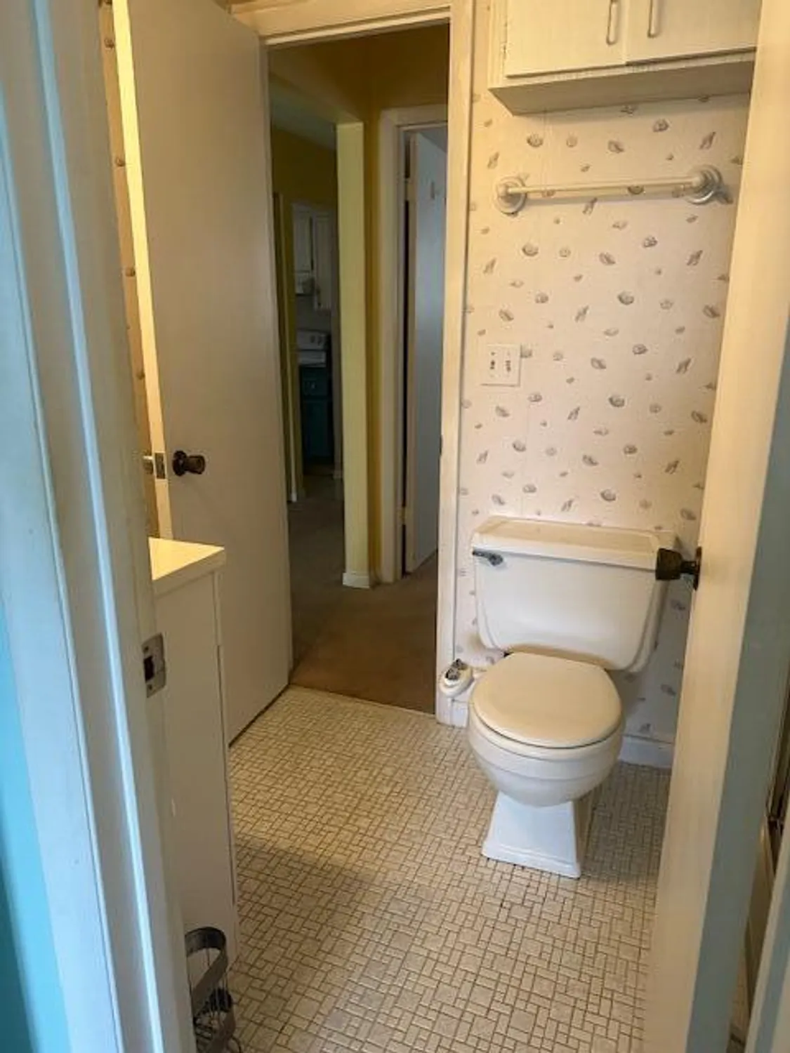 Property Slideshow image 9 of 49 | 1947 sw palm city rd g, Stuart, FL, 34994