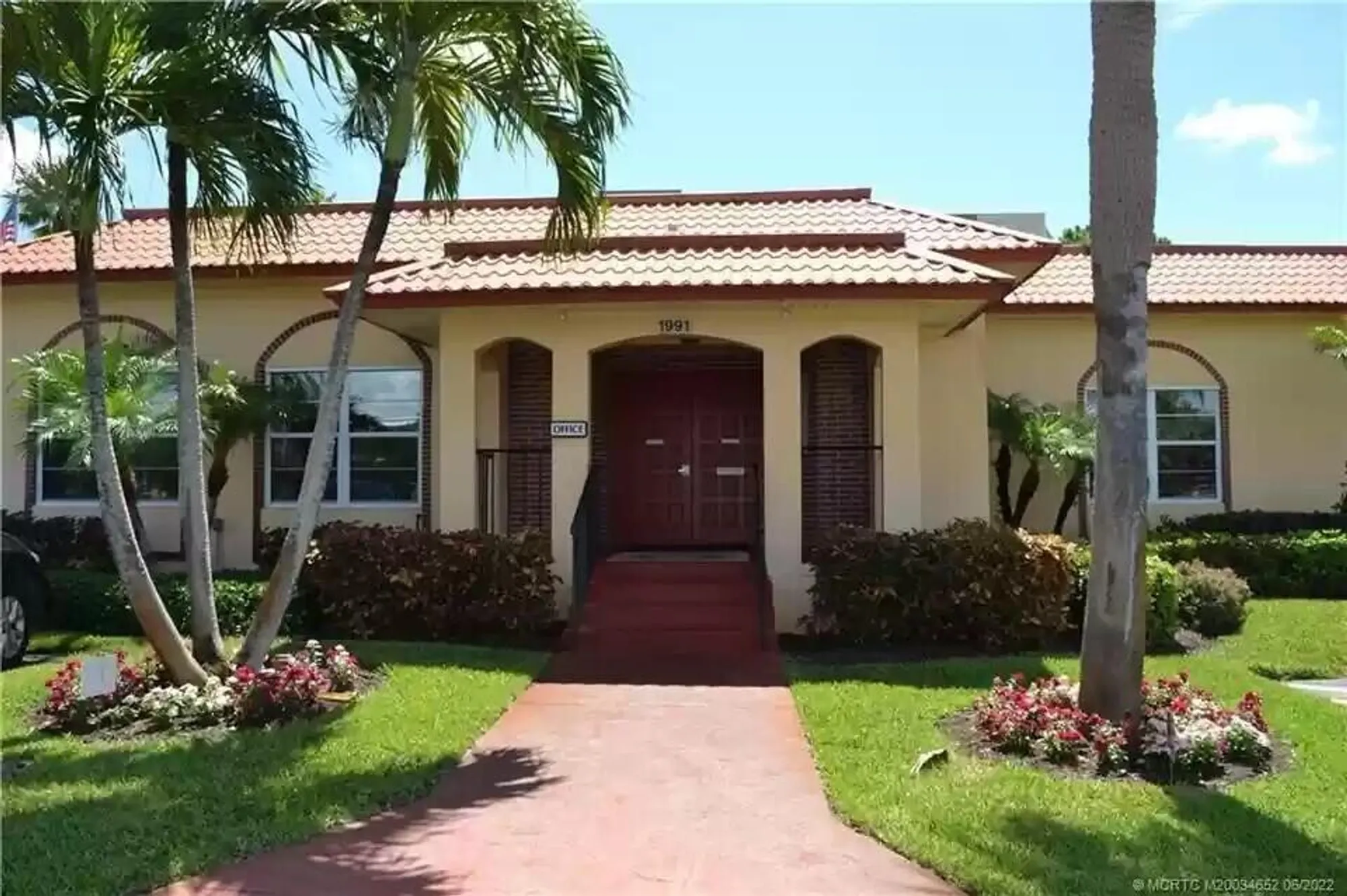 Property Slideshow image 37 of 49 | 1947 sw palm city rd g, Stuart, FL, 34994