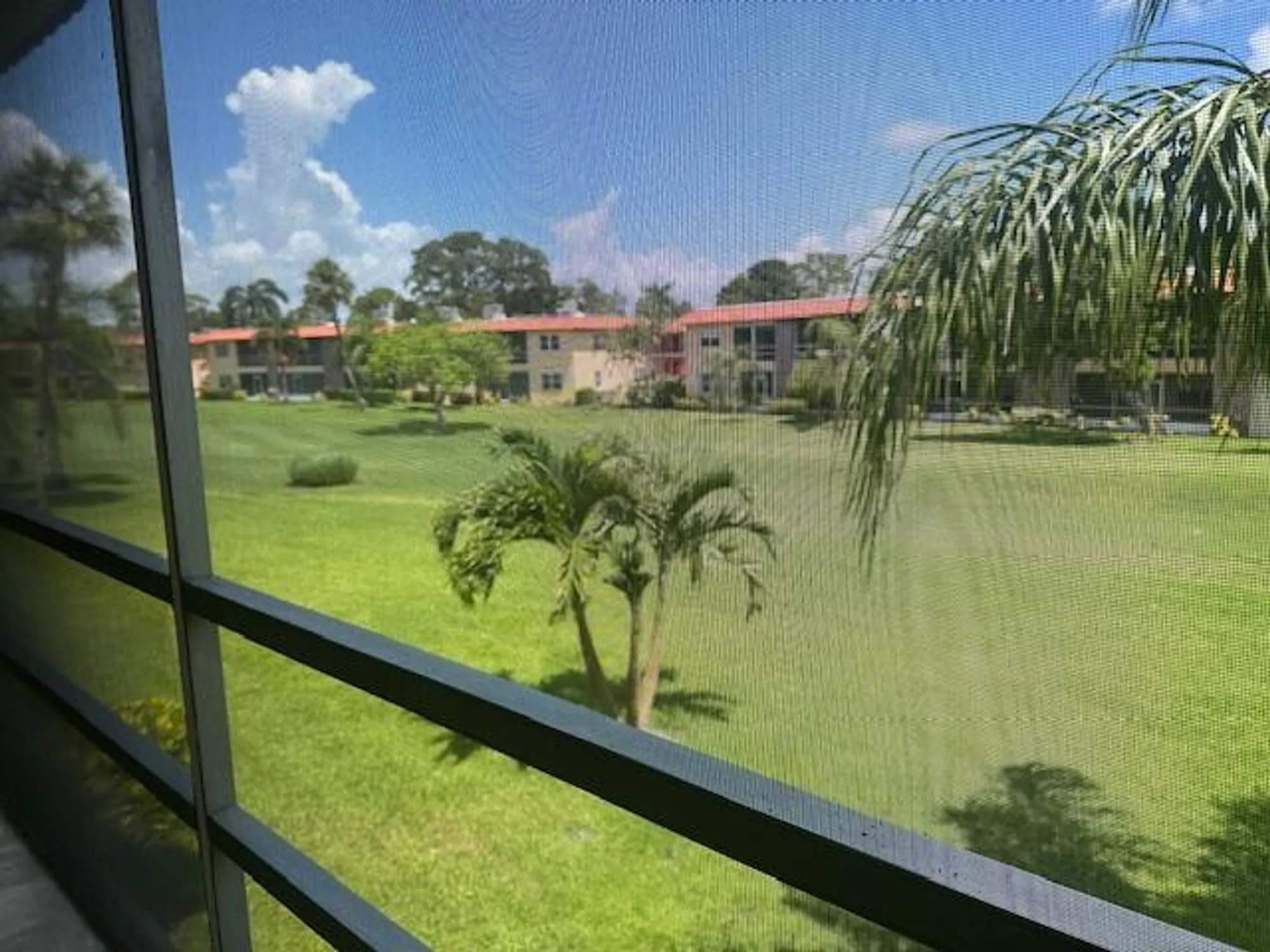 Property Slideshow image 21 of 49 | 1947 sw palm city rd g, Stuart, FL, 34994