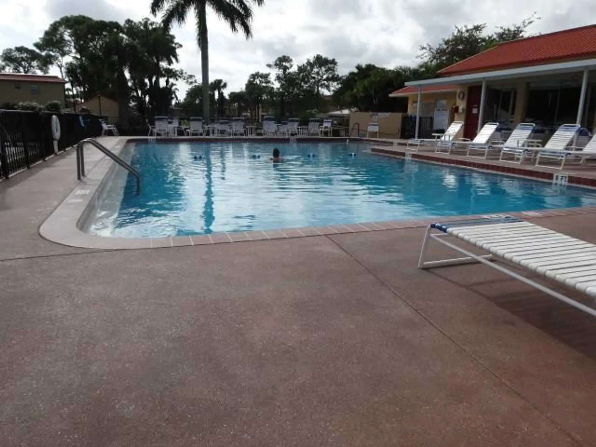 Property Slideshow image 31 of 49 | 1947 sw palm city rd g, Stuart, FL, 34994