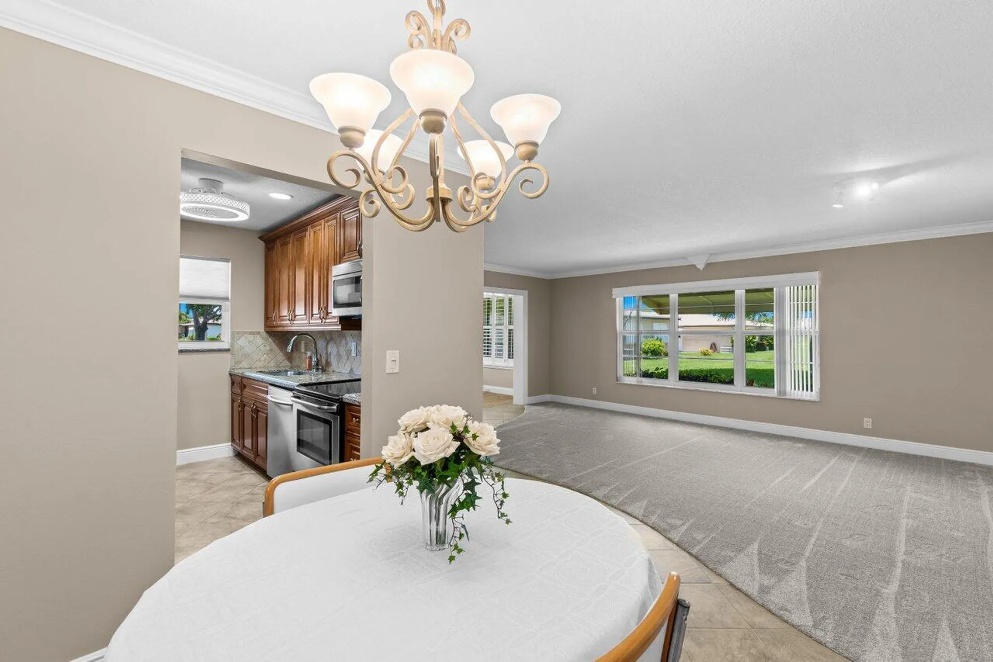 Property Slideshow image 12 of 28 | 1012 circle ter a, Delray Beach, FL, 33445