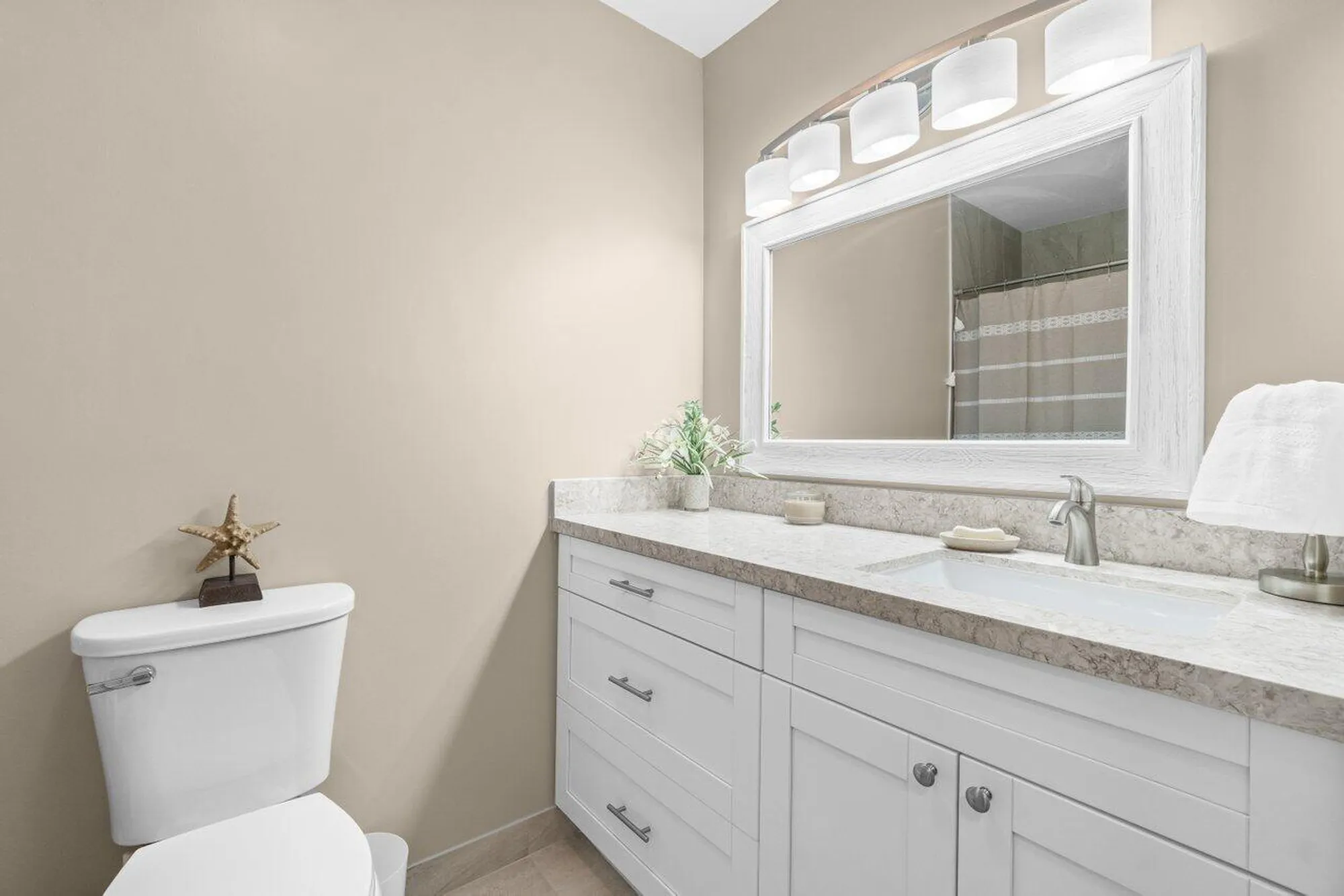 Property Slideshow image 23 of 28 | 1012 circle ter a, Delray Beach, FL, 33445