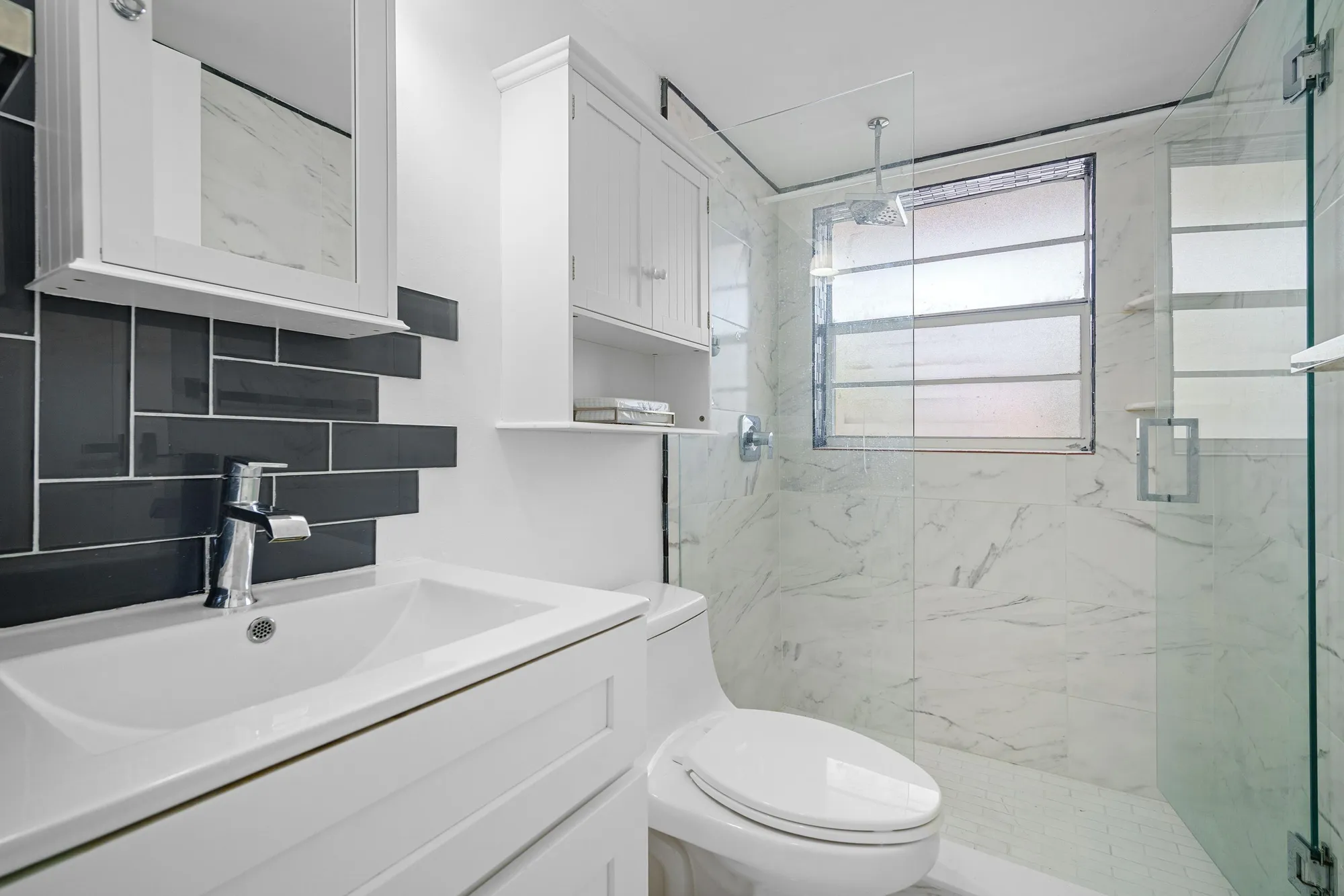 Property Slideshow image 25 of 31 | 1040 country club dr apt 203, Margate, FL, 33063