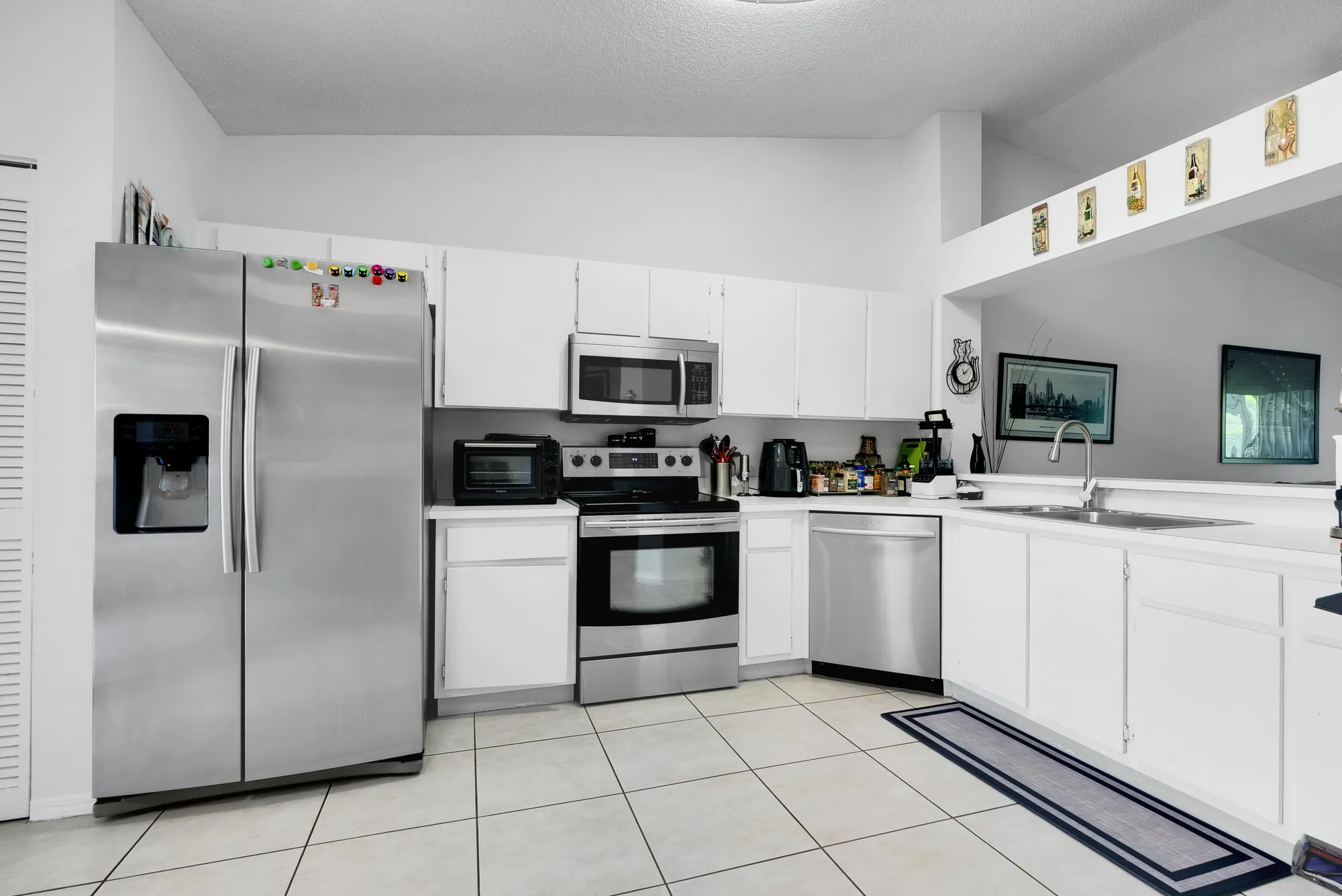 Property Slideshow image 1 of 36 | 7537 trent dr # 203, Tamarac, FL, 33321