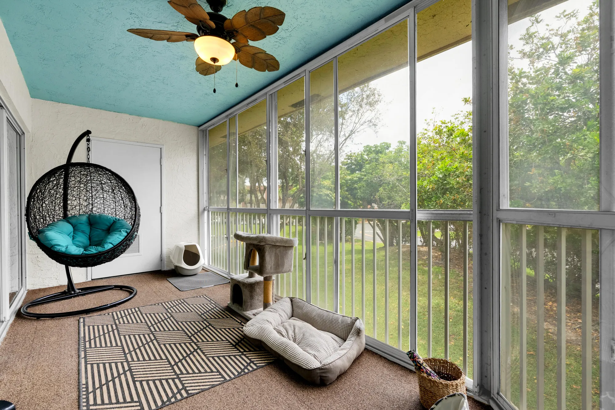 Property Slideshow image 15 of 36 | 7537 trent dr # 203, Tamarac, FL, 33321