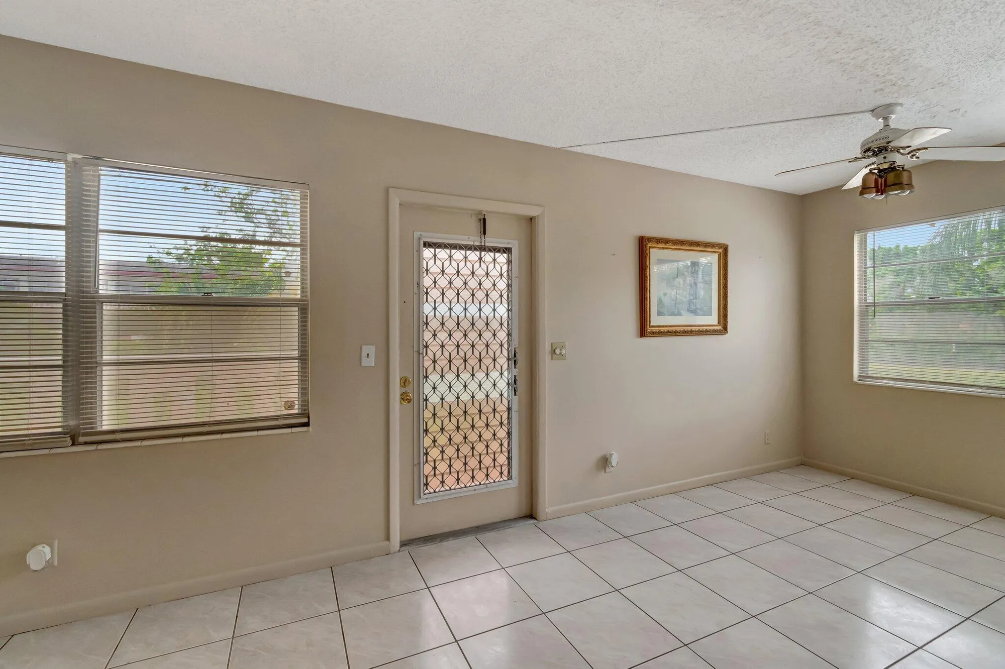 Property Slideshow image 17 of 91 | 393 fanshaw j, Boca Raton, FL, 33434