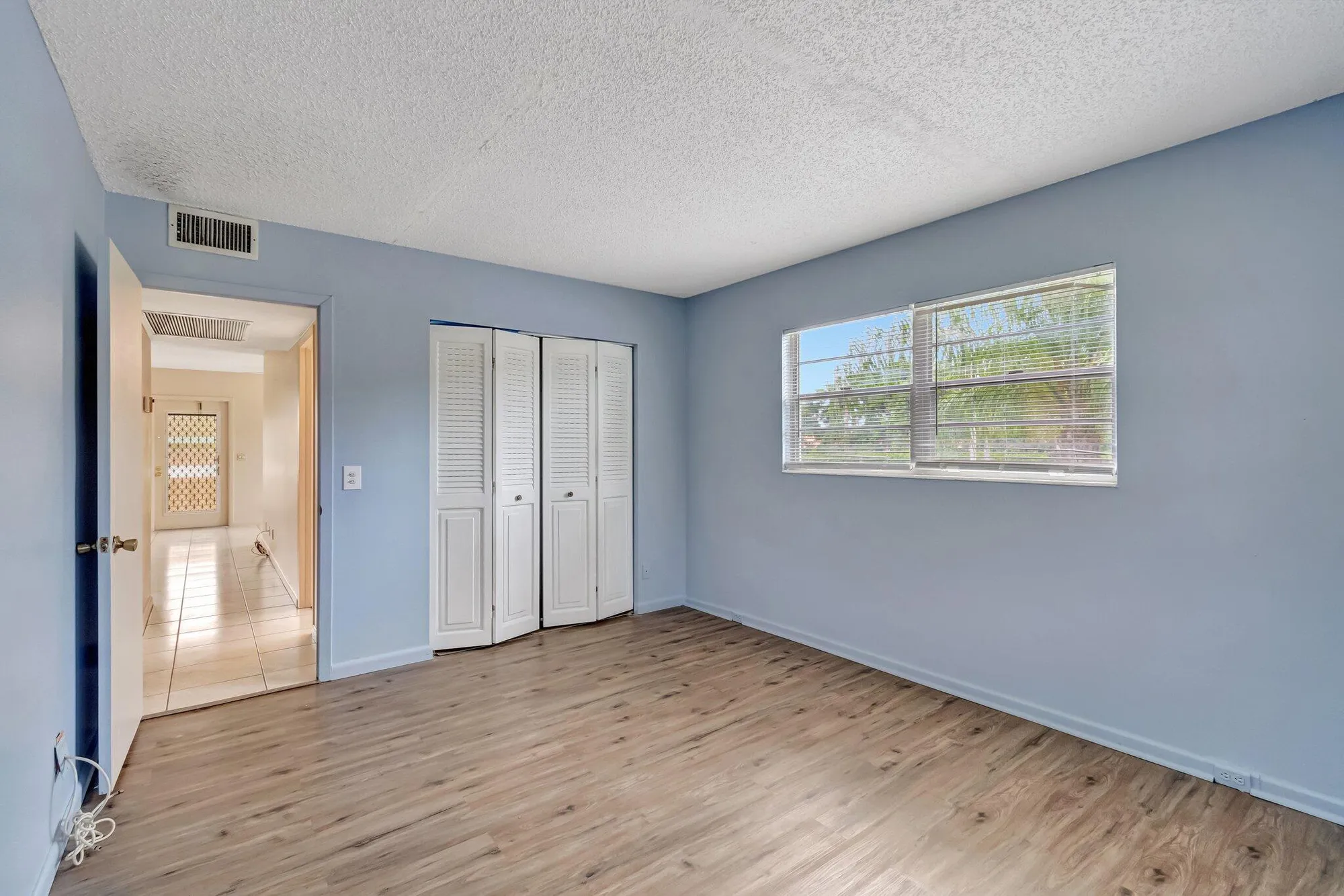 Property Slideshow image 27 of 91 | 393 fanshaw j, Boca Raton, FL, 33434