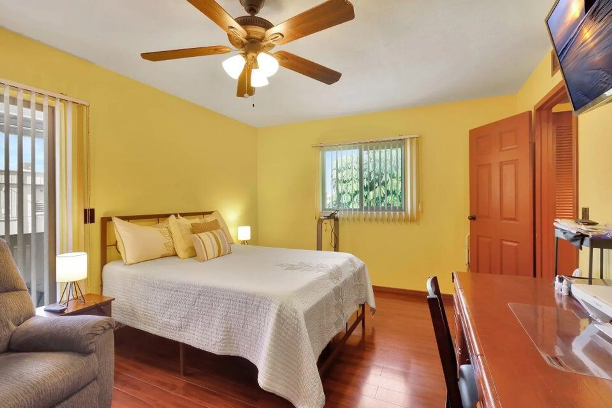 Property Slideshow image 14 of 19 | 278 monaco way f, Delray Beach, FL, 33446