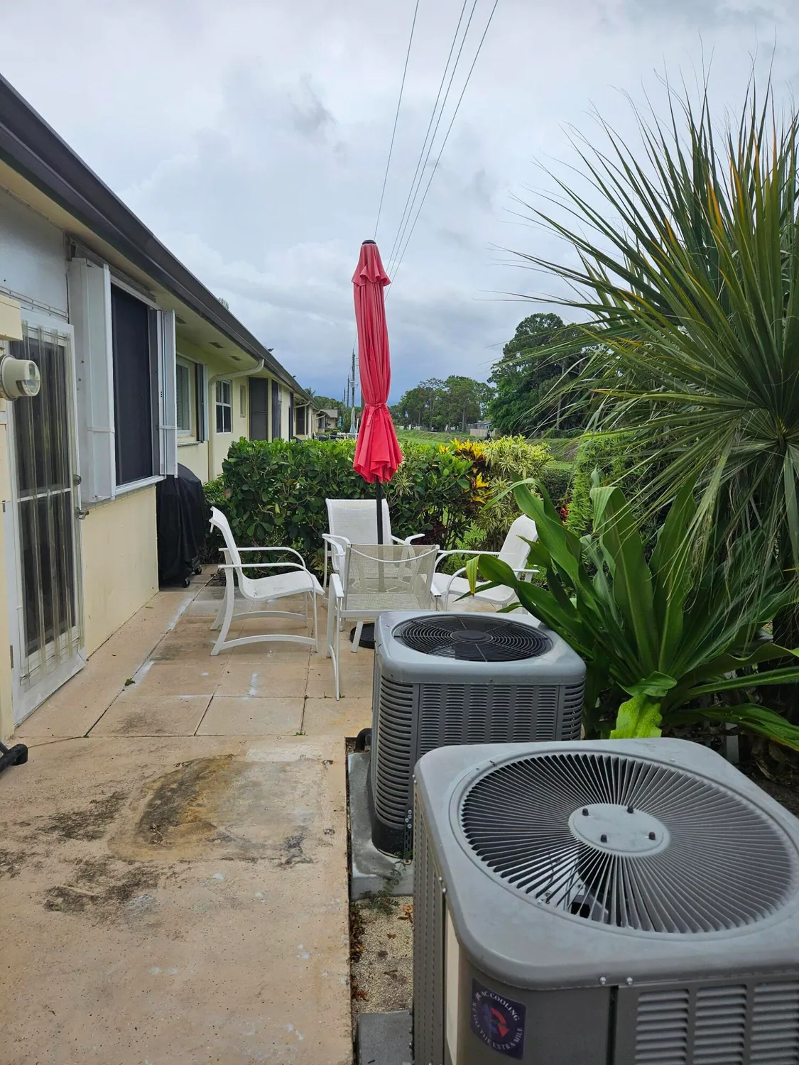 Property Slideshow image 6 of 34 | 2941 crosley dr e, West Palm Beach, FL, 33415