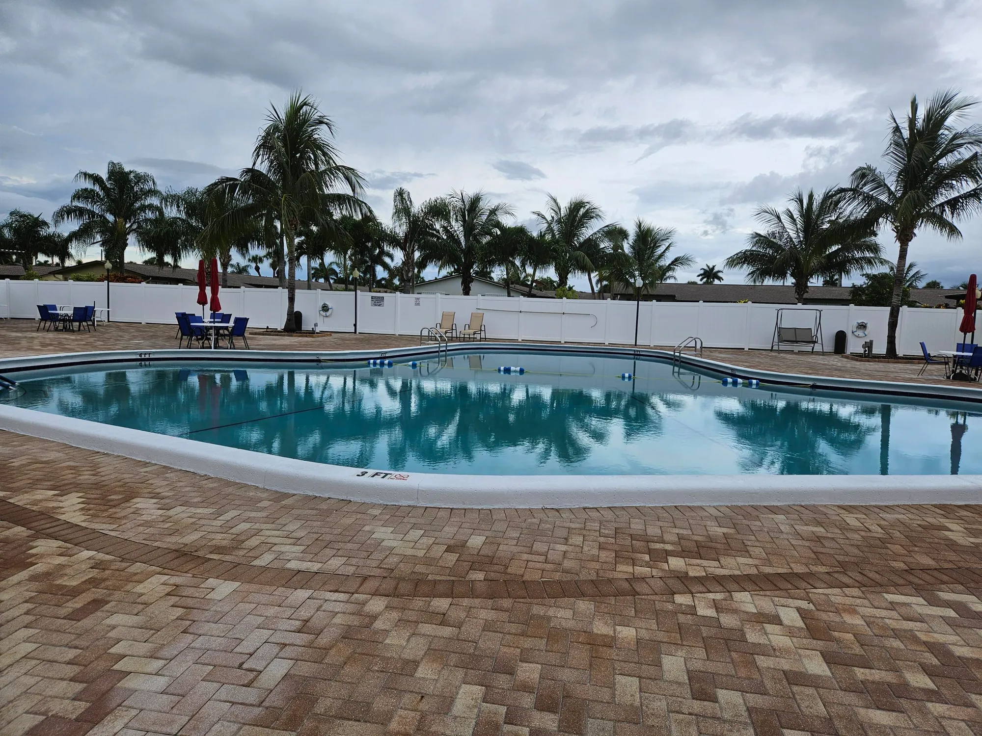 Property Slideshow image 13 of 34 | 2941 crosley dr e, West Palm Beach, FL, 33415