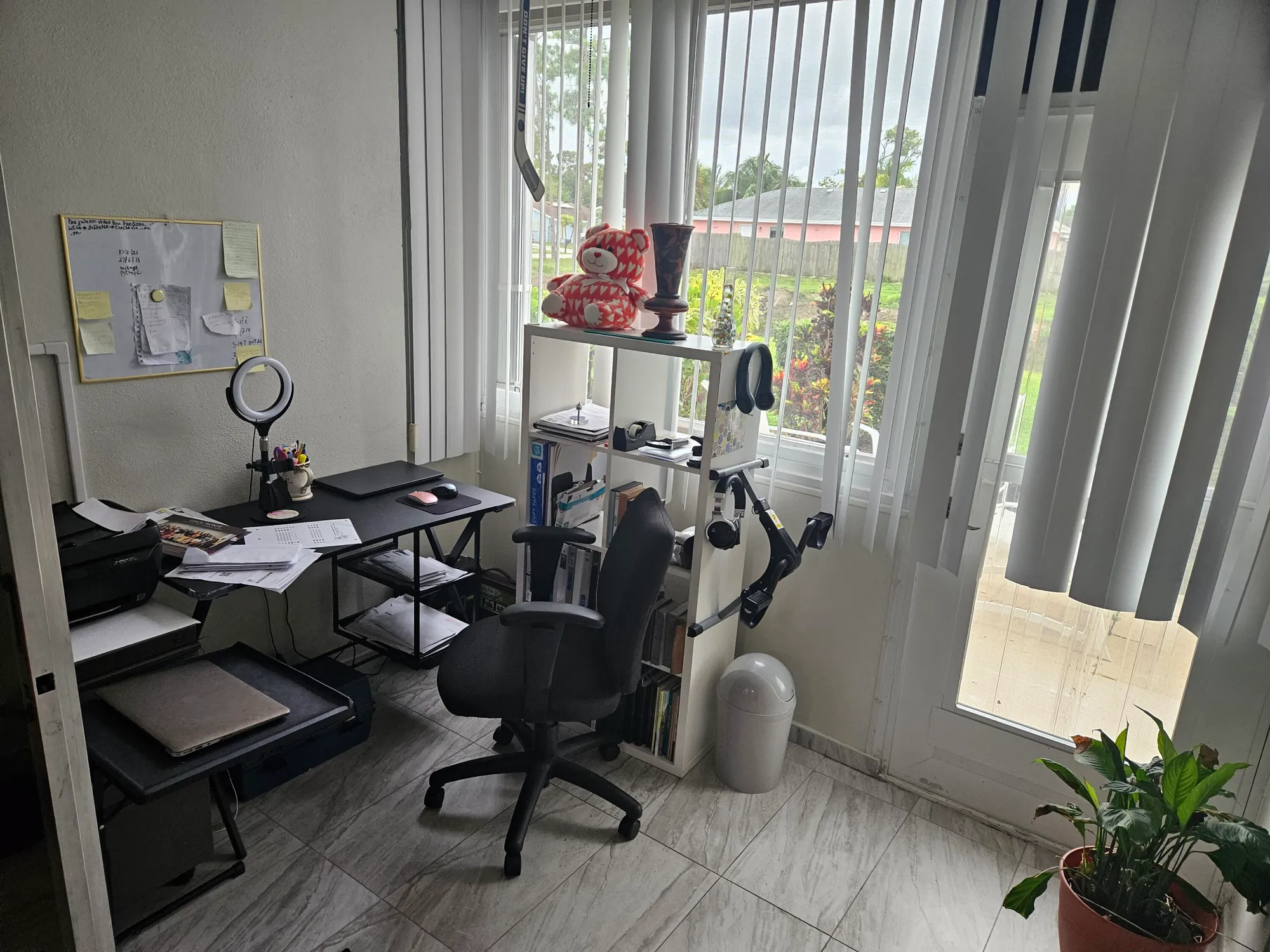 Property Slideshow image 27 of 34 | 2941 crosley dr e, West Palm Beach, FL, 33415