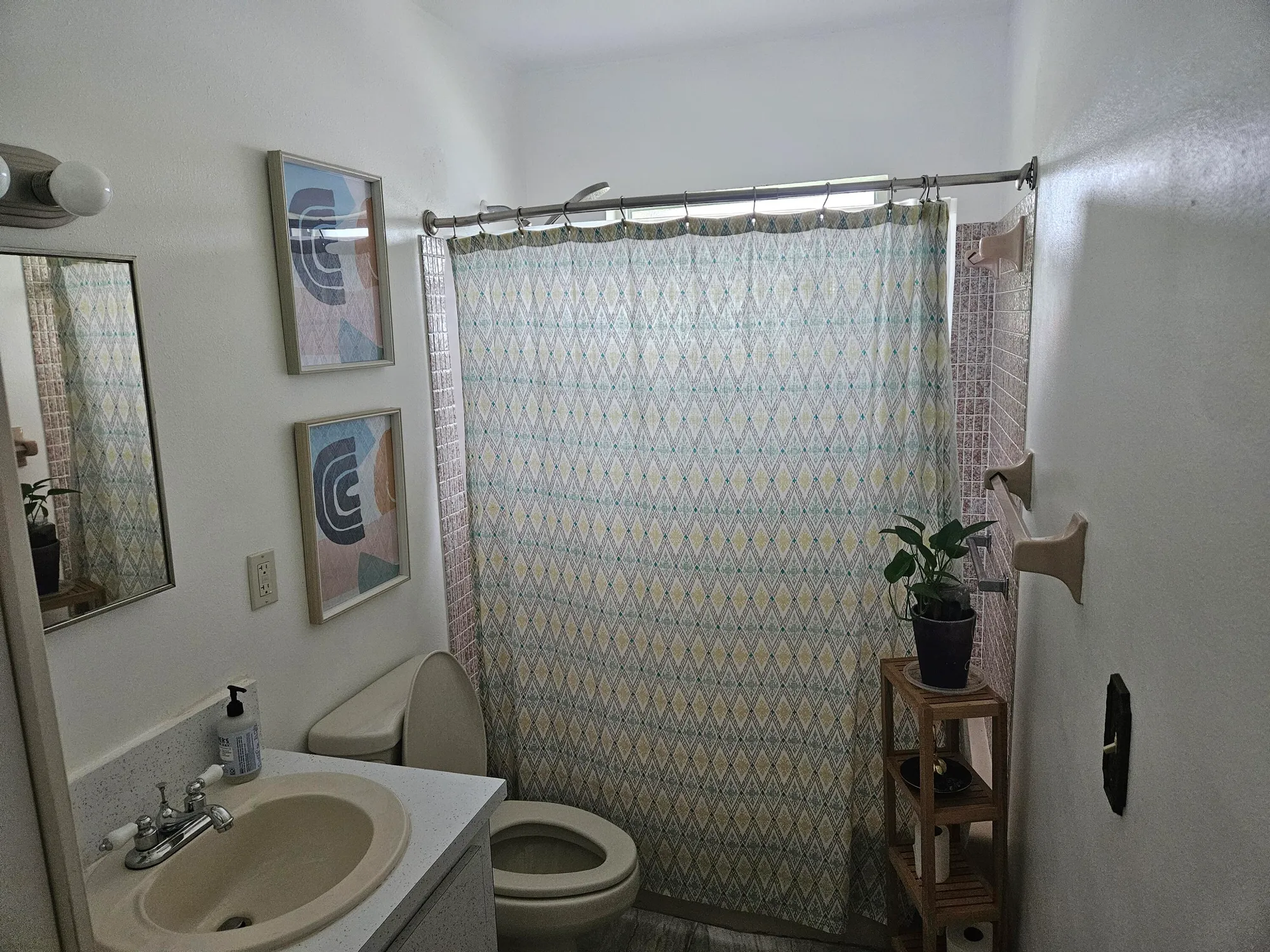 Property Slideshow image 28 of 34 | 2941 crosley dr e, West Palm Beach, FL, 33415