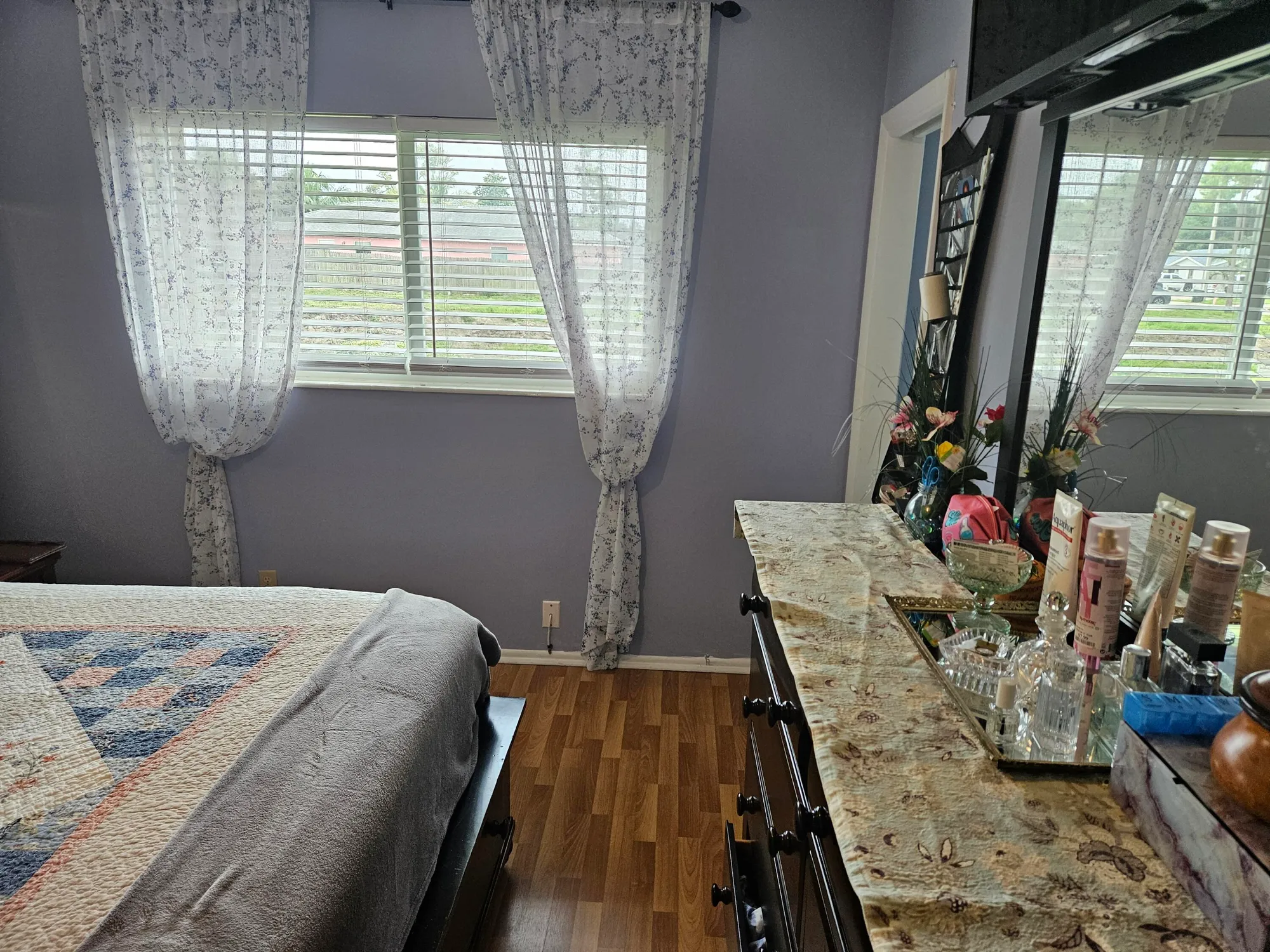 Property Slideshow image 23 of 34 | 2941 crosley dr e, West Palm Beach, FL, 33415