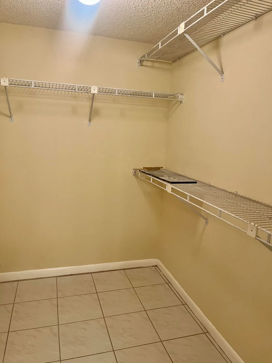 Property Slideshow image 11 of 22 | 3529 englewood dr 313, Lake Worth, FL, 33467