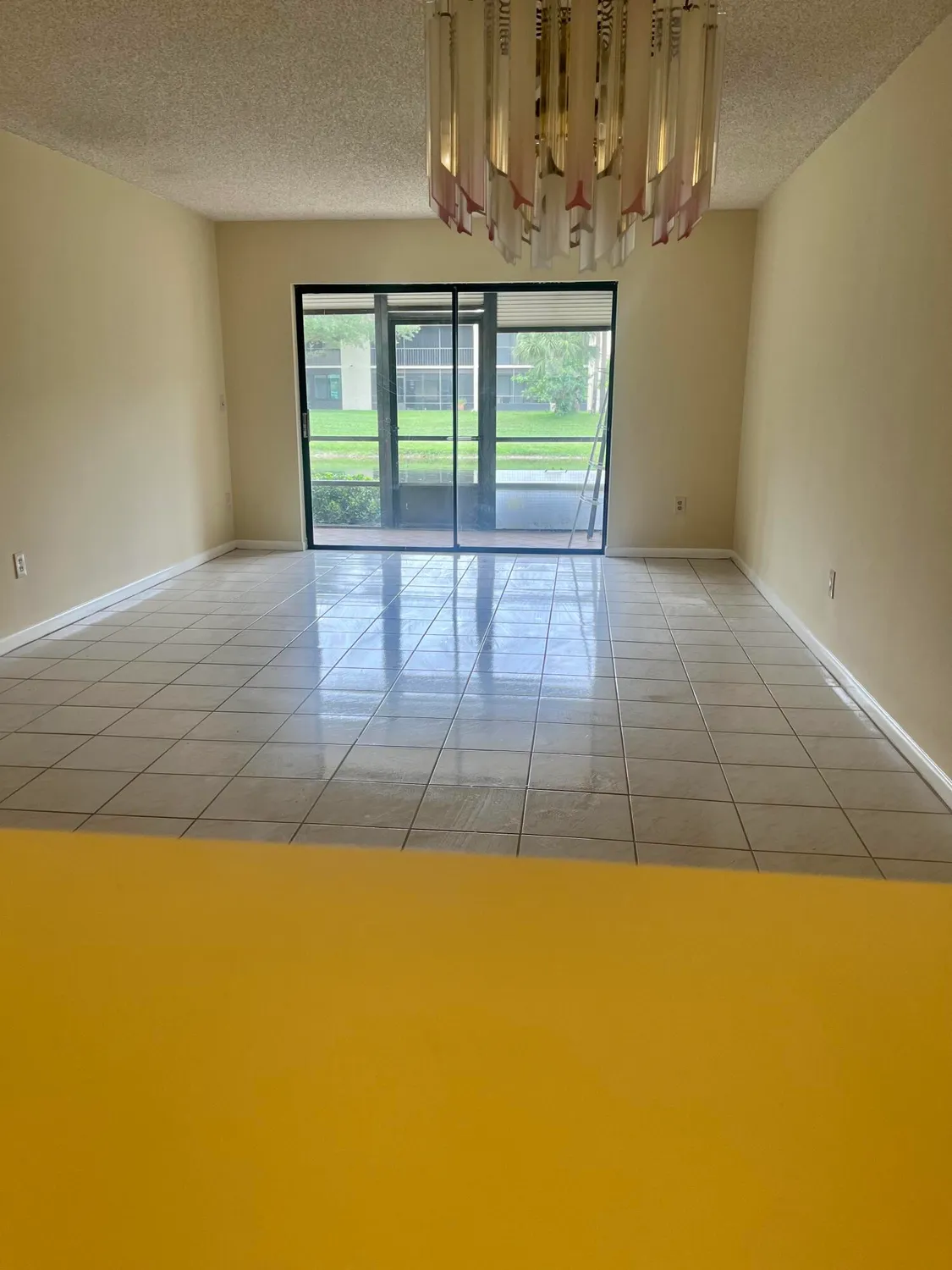 Property Slideshow image 5 of 22 | 3529 englewood dr 313, Lake Worth, FL, 33467