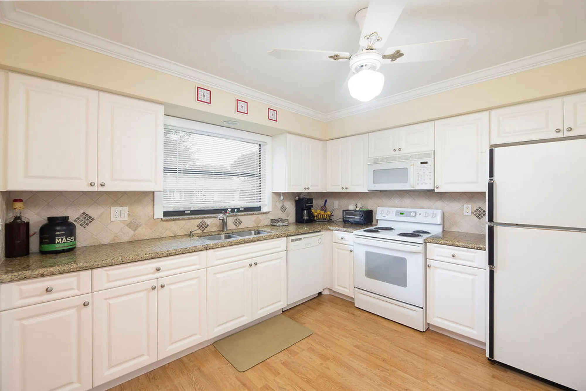 Property Slideshow image 19 of 32 | 4600 wildwood tree ln a, Boynton Beach, FL, 33436