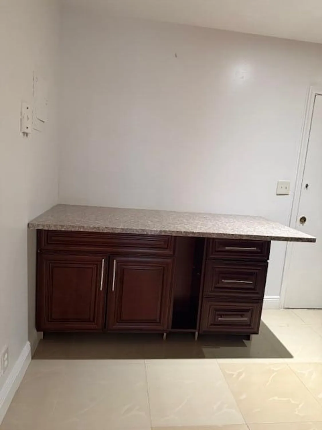 Property Slideshow image 6 of 21 | 2271 nw 48th ter apt 105, Lauderhill, FL, 33313