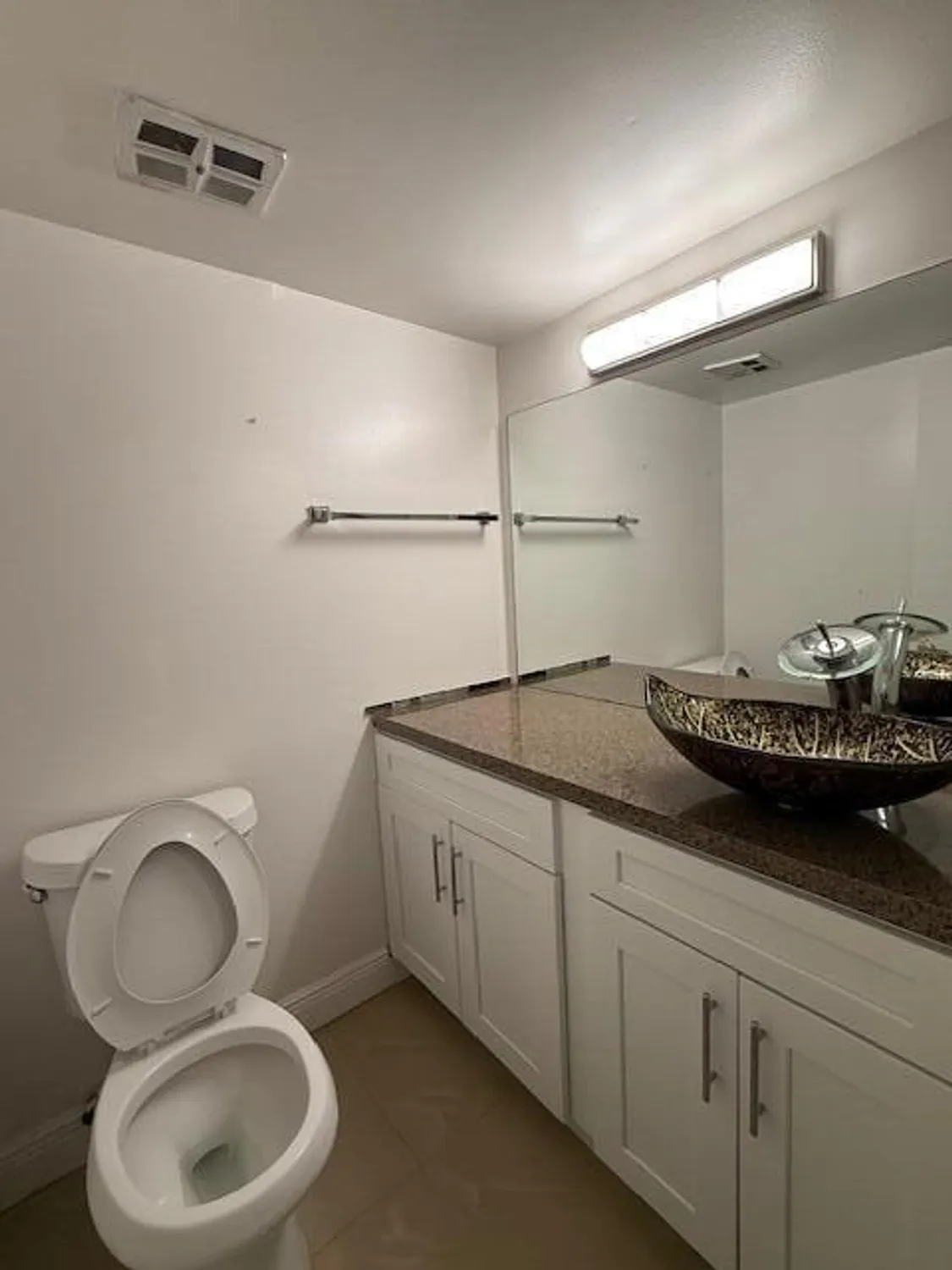 Property Slideshow image 11 of 21 | 2271 nw 48th ter apt 105, Lauderhill, FL, 33313