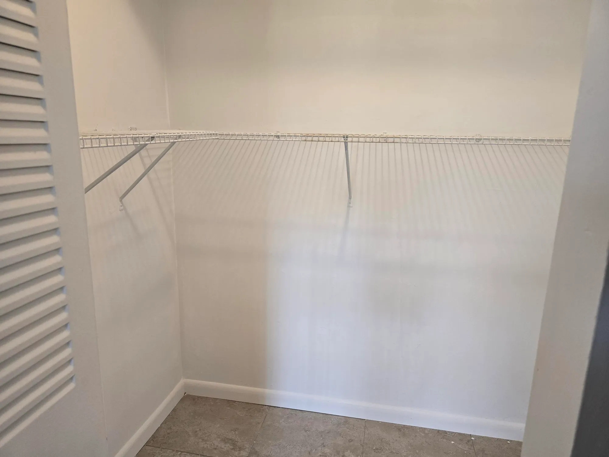 Property Slideshow image 12 of 20 | 150 lake nancy ln apt 222, West Palm Beach, FL, 33411