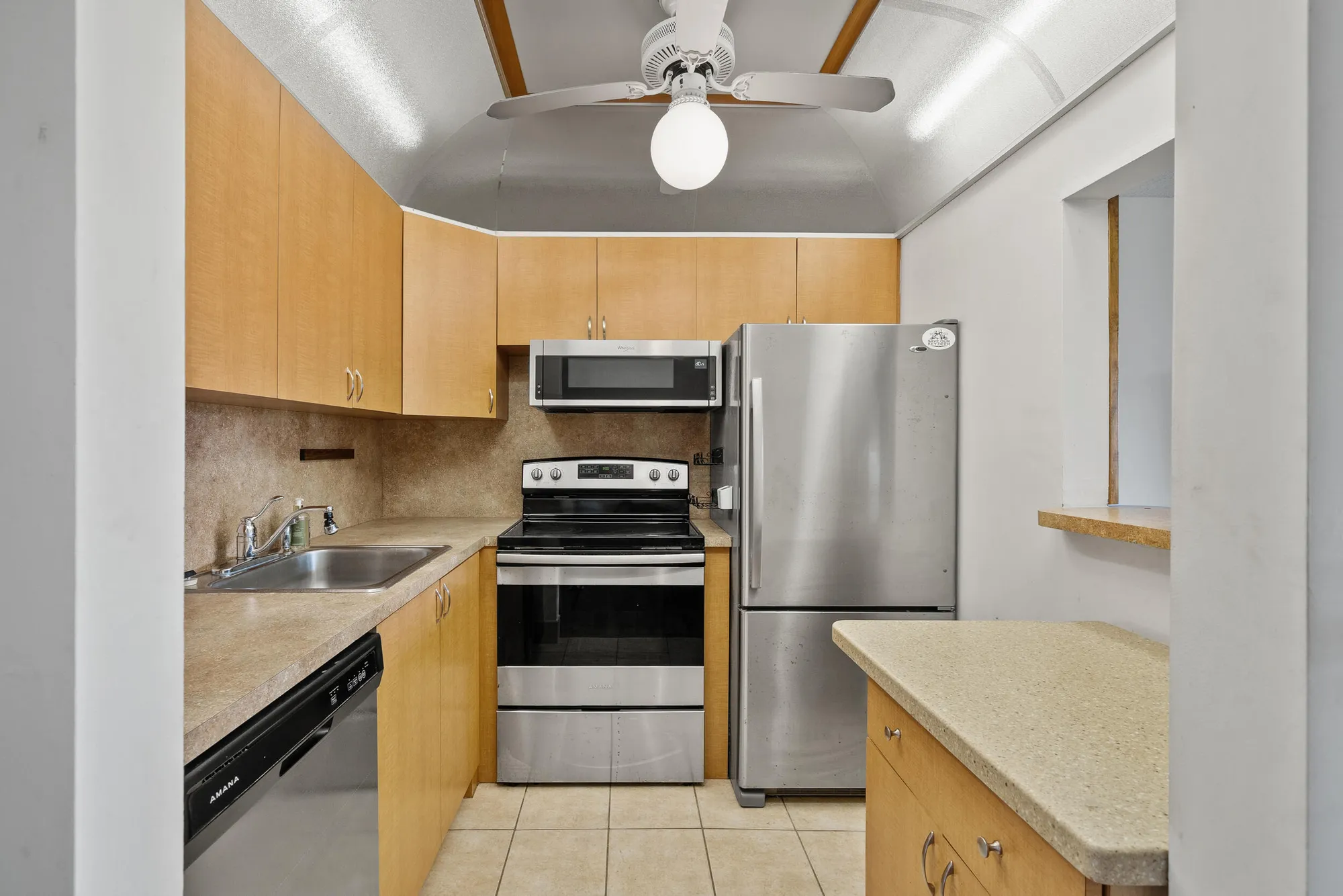 Property Slideshow image 21 of 31 | 419 chatham u, West Palm Beach, FL, 33417