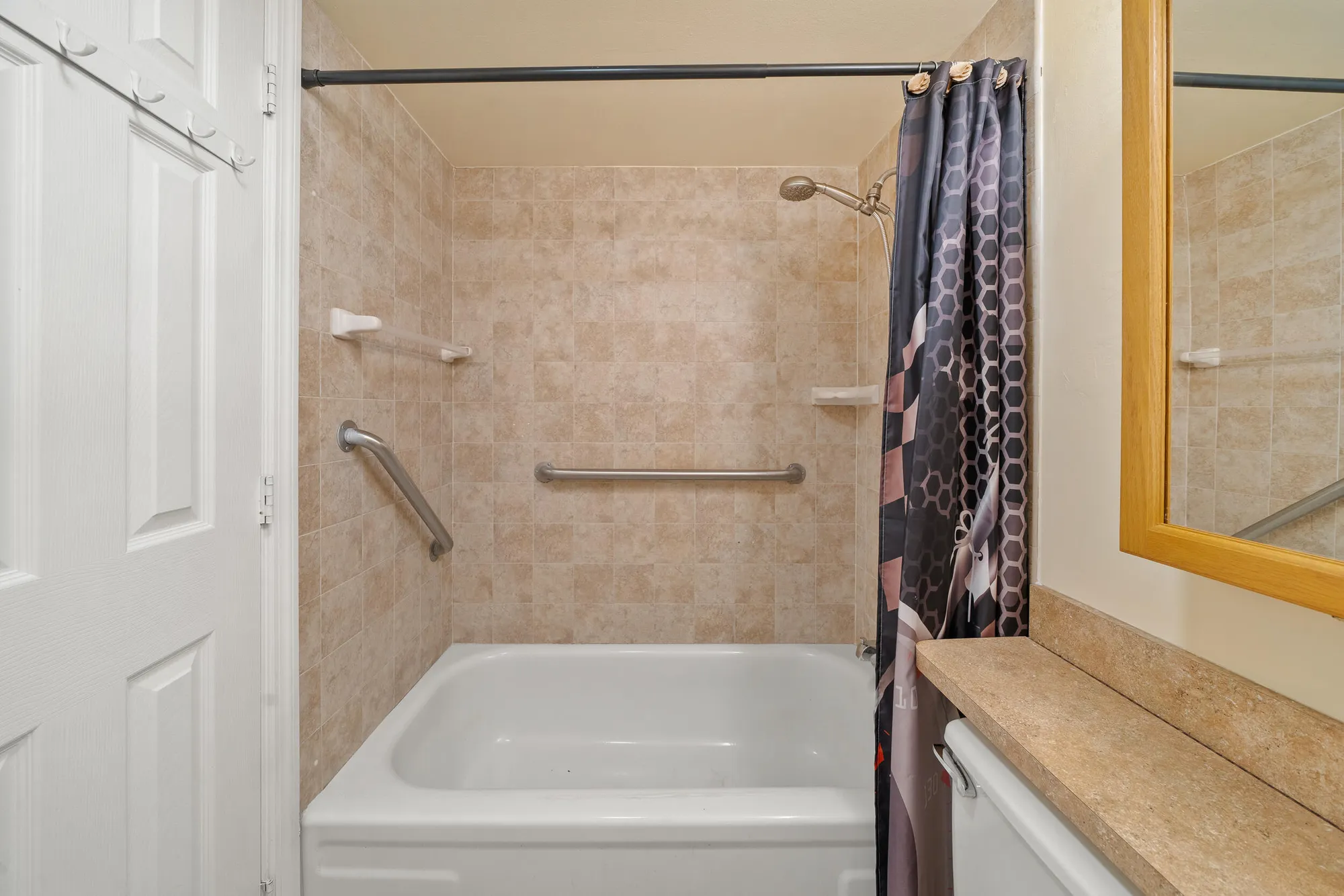 Property Slideshow image 27 of 31 | 419 chatham u, West Palm Beach, FL, 33417