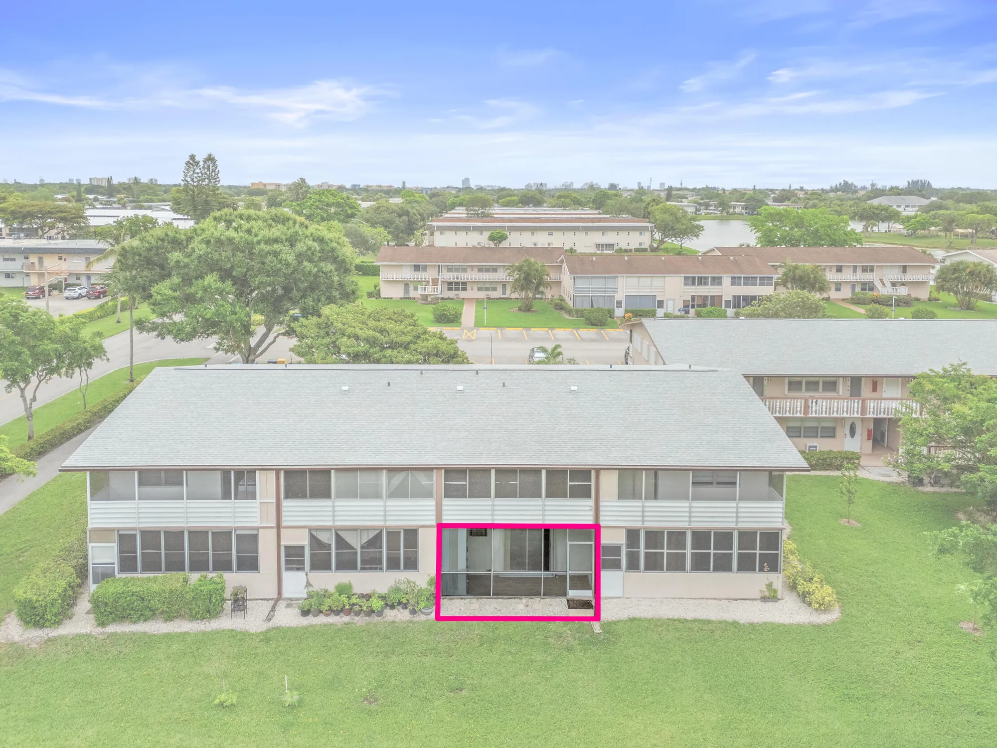 Property Slideshow image 3 of 31 | 419 chatham u, West Palm Beach, FL, 33417