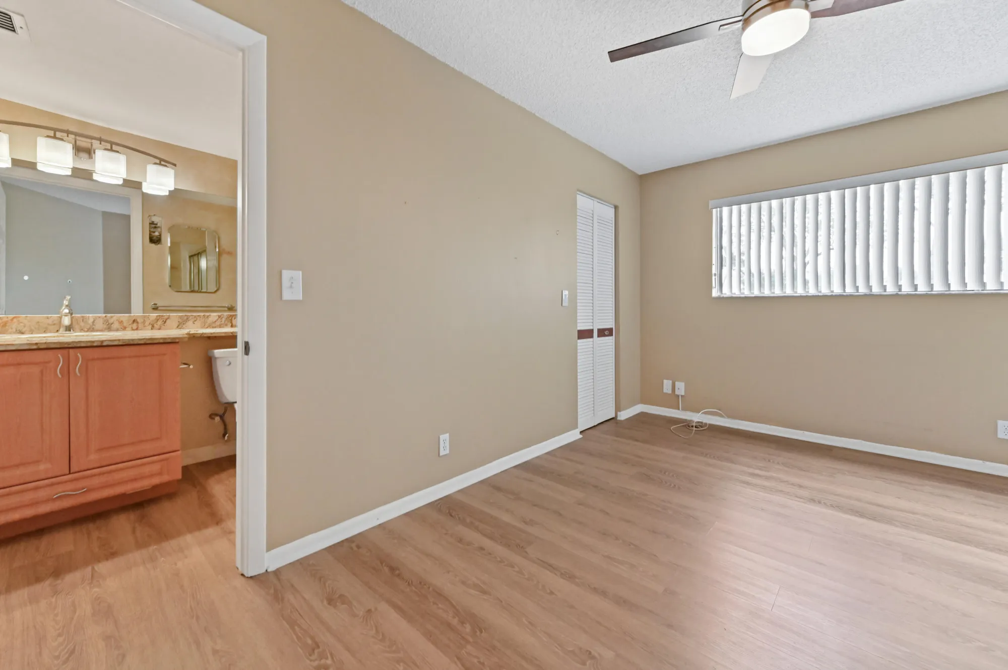 Property Slideshow image 6 of 64 | 15445 lakes of delray blvd apt 105, Delray Beach, FL, 33484