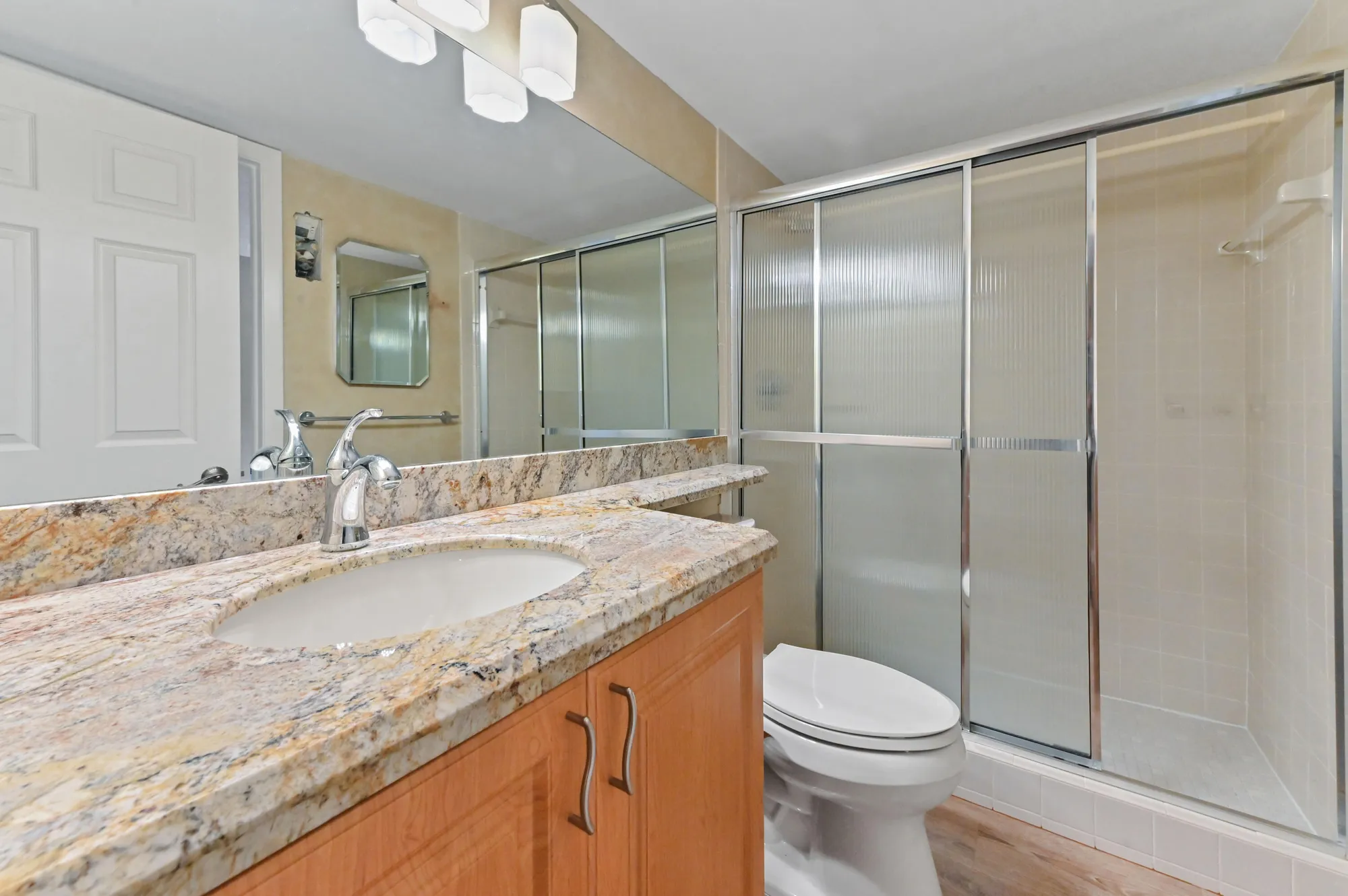 Property Slideshow image 9 of 64 | 15445 lakes of delray blvd apt 105, Delray Beach, FL, 33484