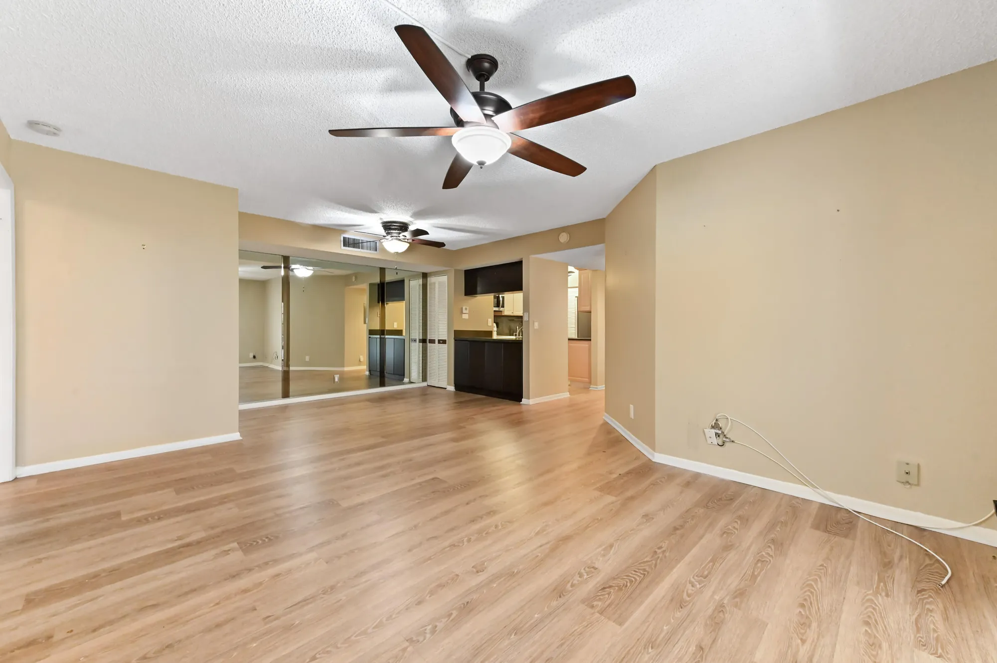 Property Slideshow image 13 of 64 | 15445 lakes of delray blvd apt 105, Delray Beach, FL, 33484