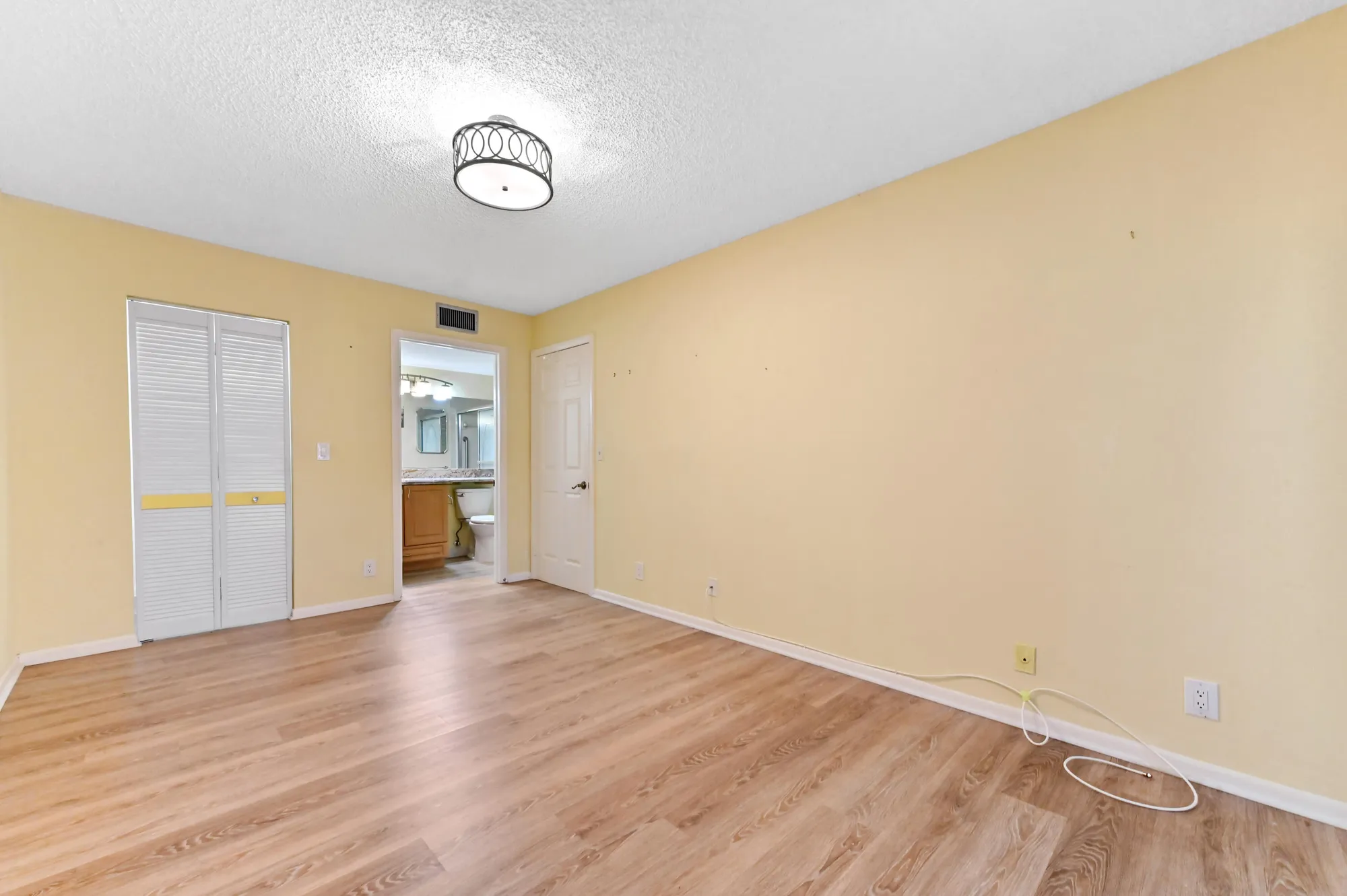 Property Slideshow image 24 of 64 | 15445 lakes of delray blvd apt 105, Delray Beach, FL, 33484
