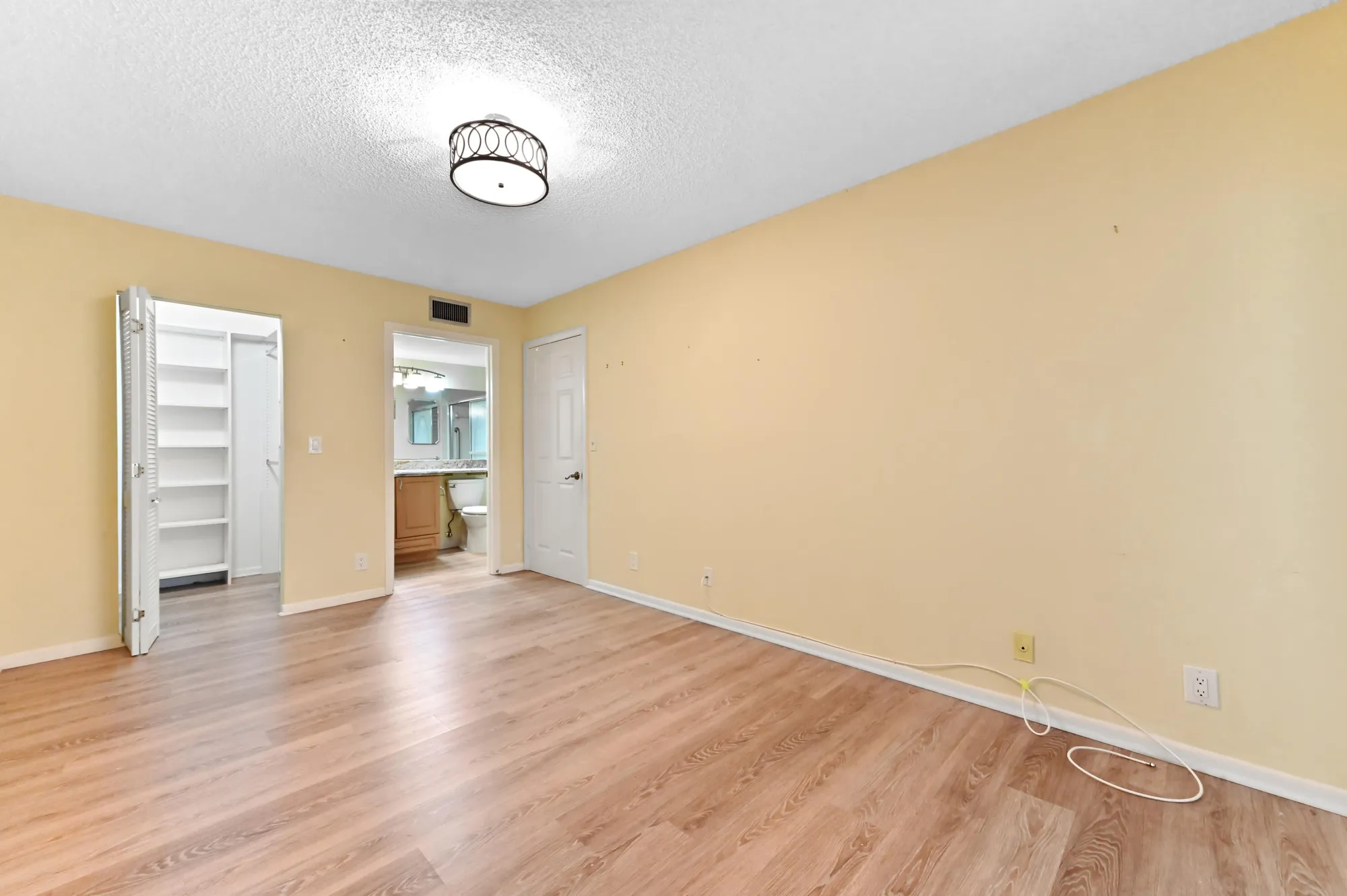 Property Slideshow image 25 of 64 | 15445 lakes of delray blvd apt 105, Delray Beach, FL, 33484