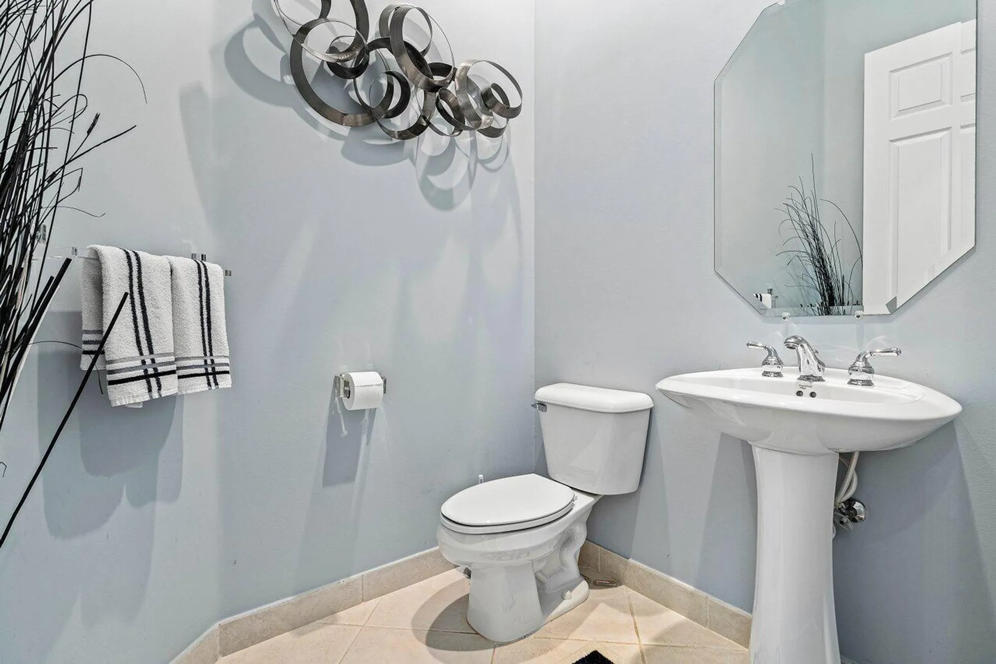 Property Slideshow image 22 of 52 | 7208 corning cir, Boynton Beach, FL, 33437