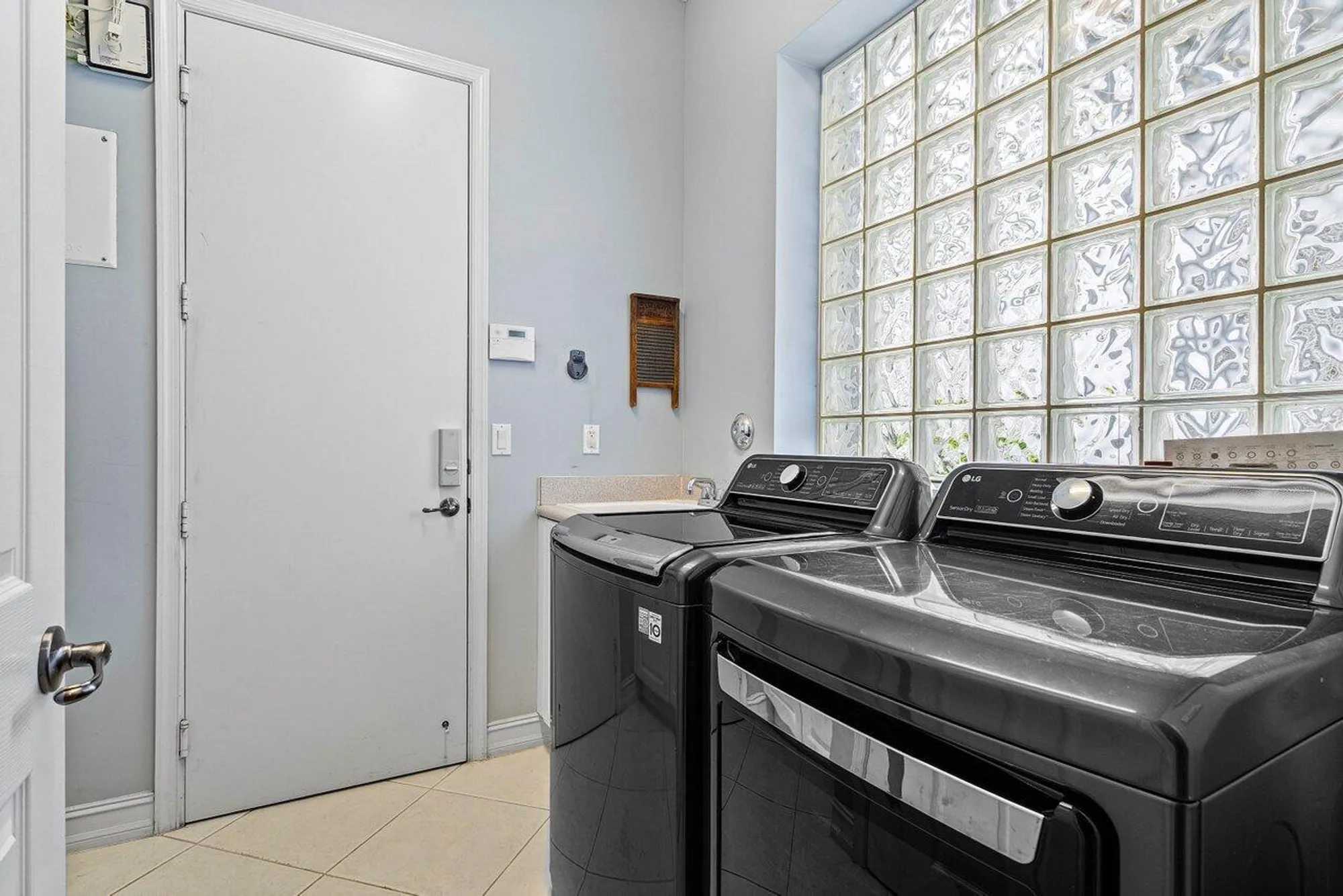 Property Slideshow image 27 of 52 | 7208 corning cir, Boynton Beach, FL, 33437
