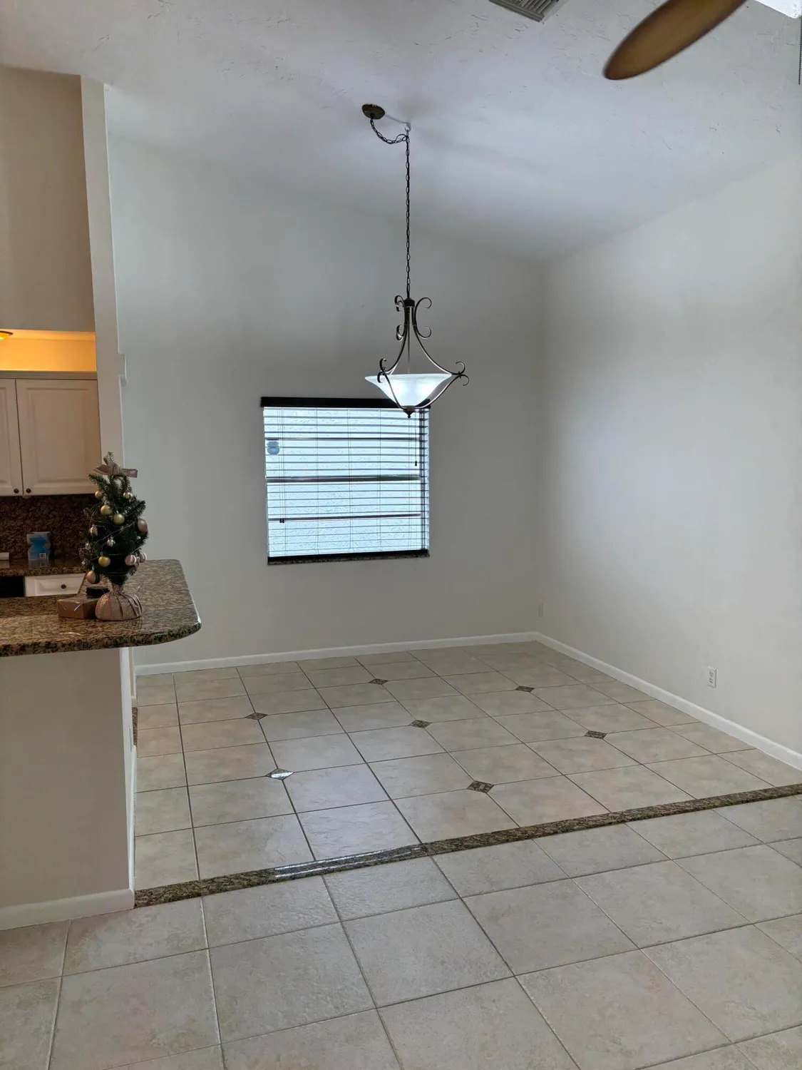 Property Slideshow image 6 of 34 | 3962 dafilee cir, West Palm Beach, FL, 33417