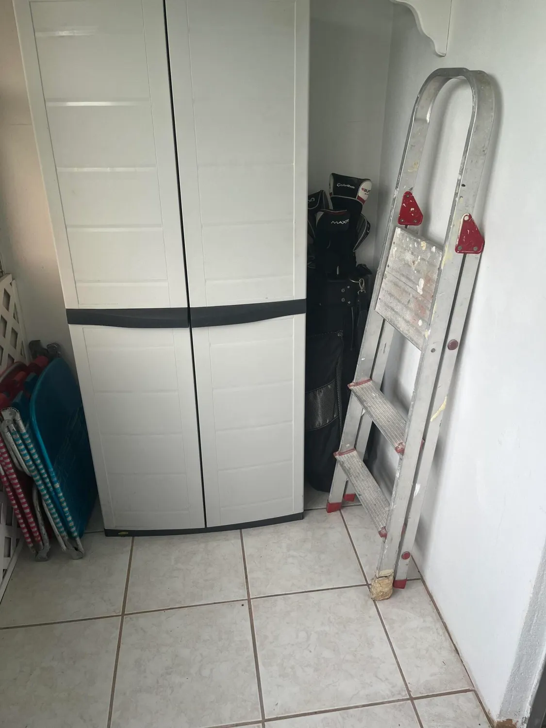 Property Slideshow image 8 of 16 | 128 windsor f, West Palm Beach, FL, 33417