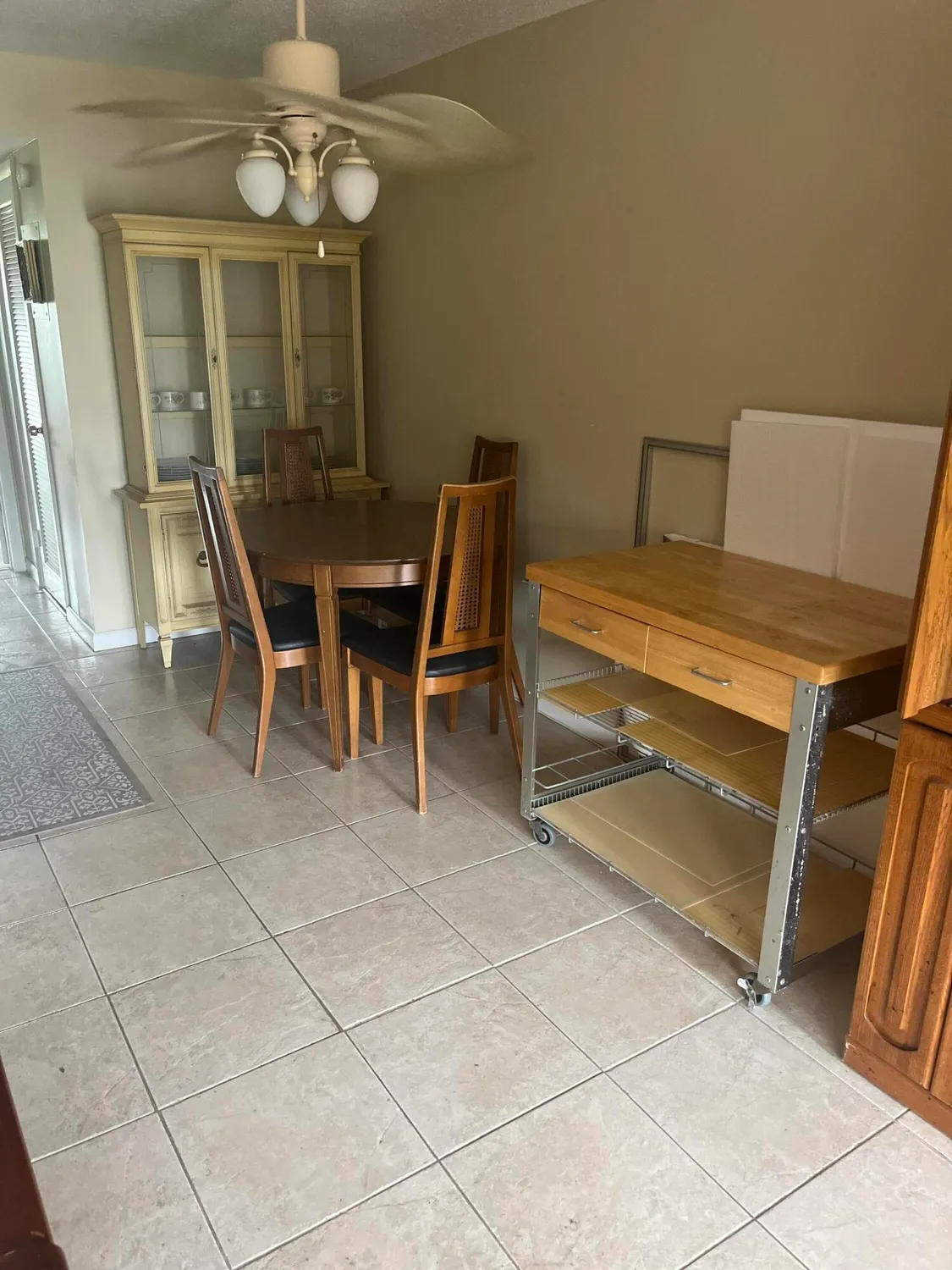 Property Slideshow image 11 of 16 | 128 windsor f, West Palm Beach, FL, 33417