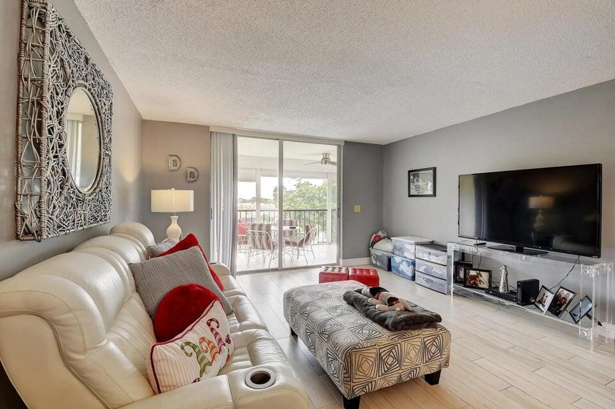 Property Slideshow image 4 of 32 | 14723 cumberland dr apt 406, Delray Beach, FL, 33446